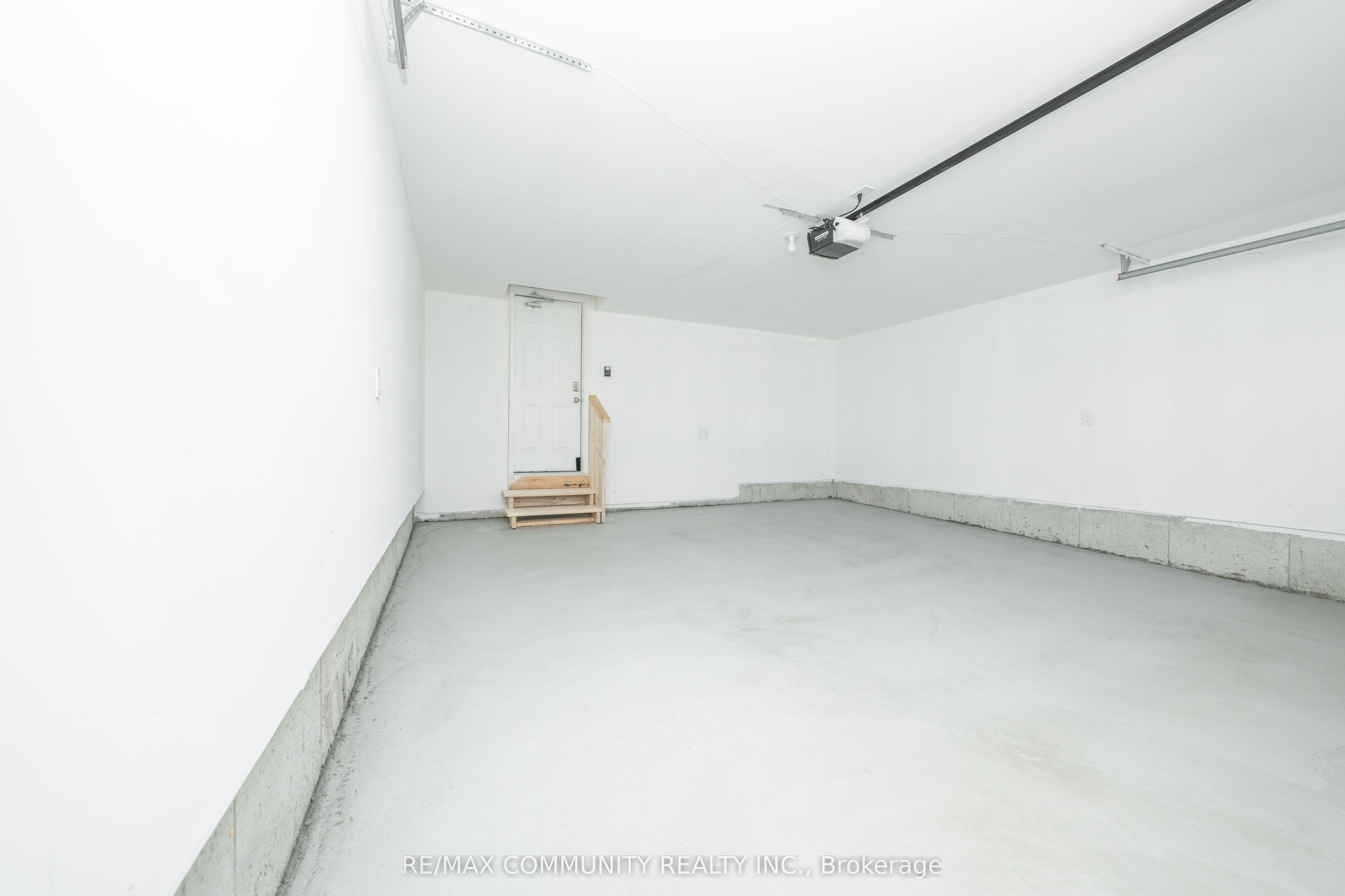 Photo 44 of 3430 Braeside Way, Pickering, Rural Pickering — HOMEH