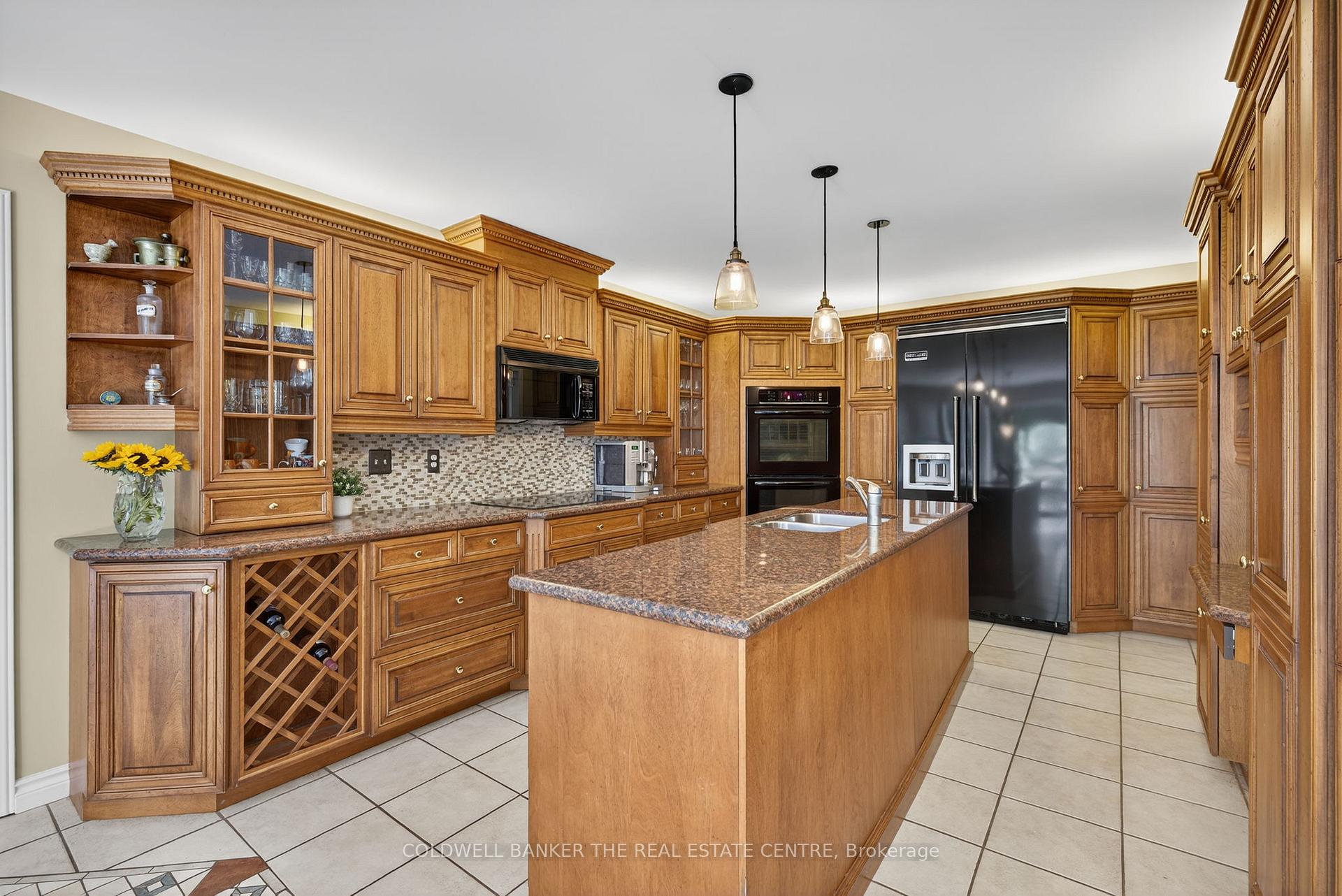 Photo 14 of 6 Falling Leaf Court, Aurora, Hills of St Andrew — HOMEH