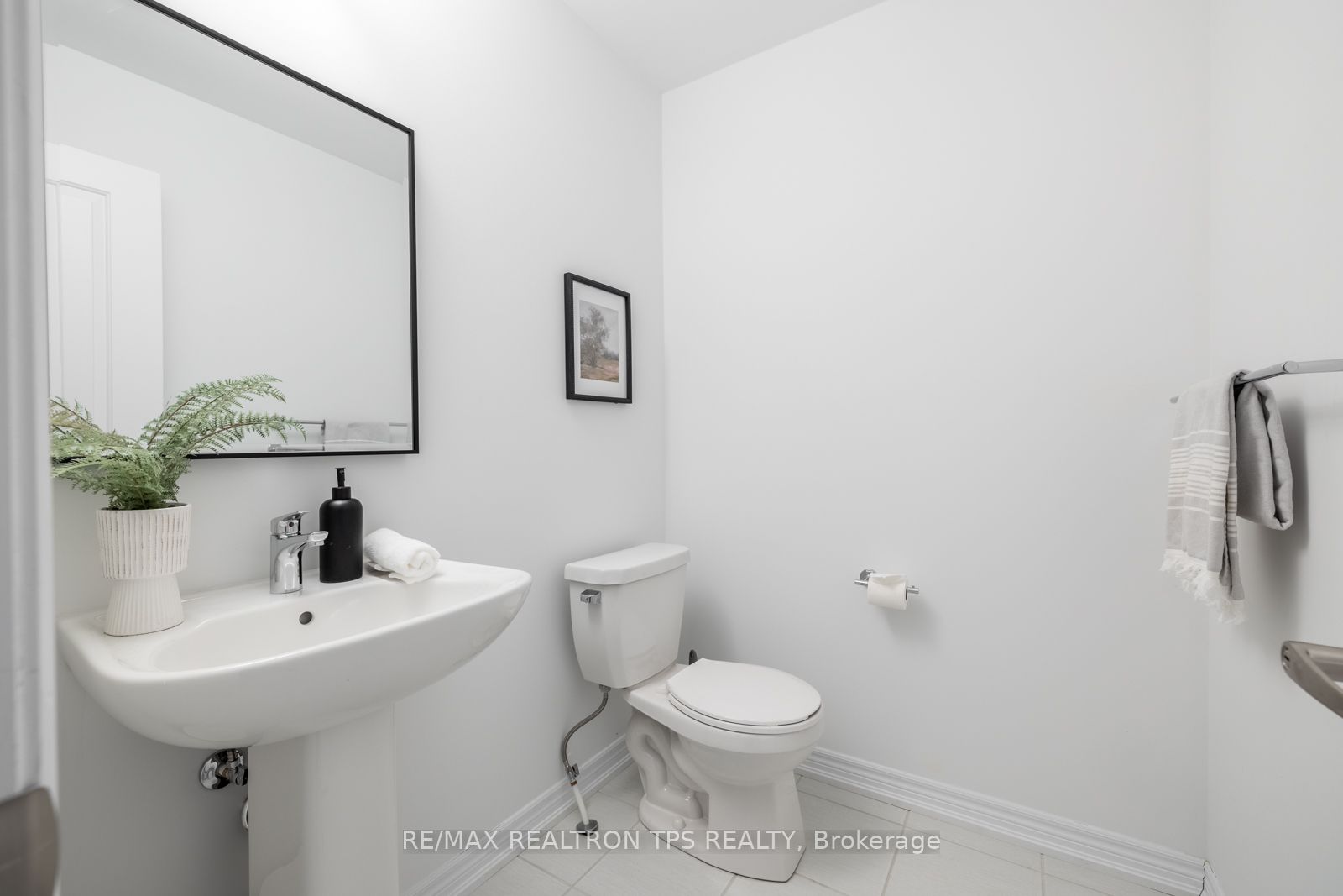Photo 32 of 1107 Lockie Drive, Oshawa, Kedron — HOMEH