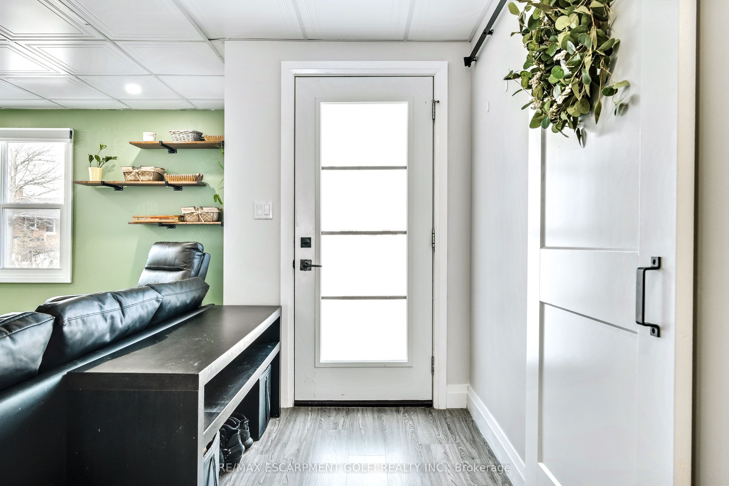 Photo 36 of 27 Grapeview Drive, St. Catharines, Grapeview — HOMEH