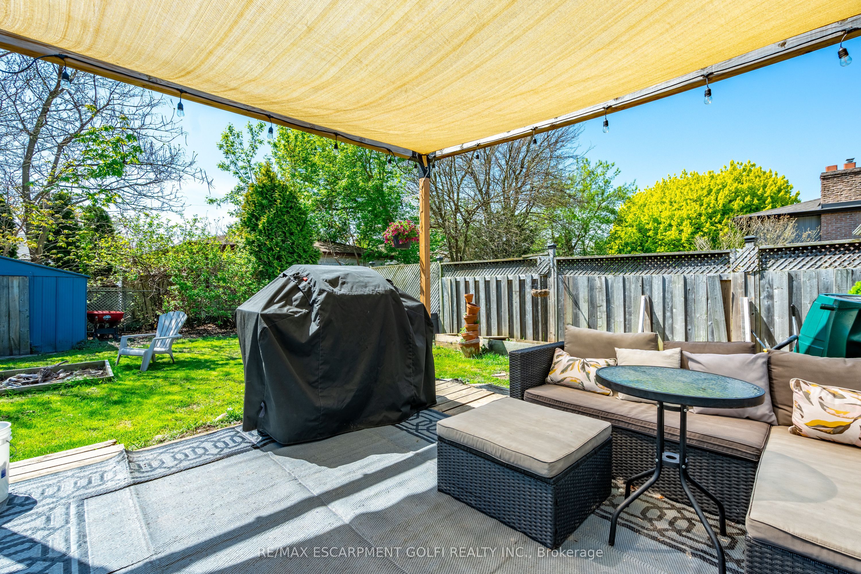 Photo 62 of 27 Grapeview Drive, St. Catharines, Grapeview — HOMEH