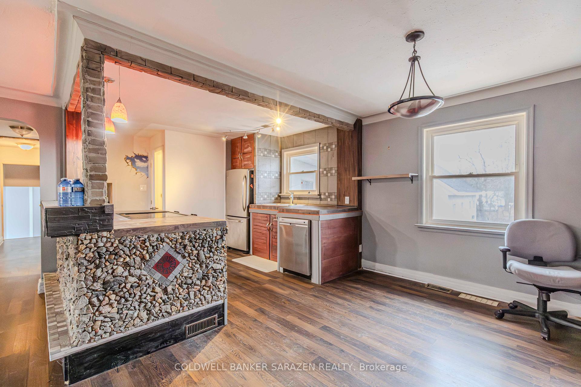 Photo 5 of 309 River Road, Ottawa, Cedardale — HOMEH