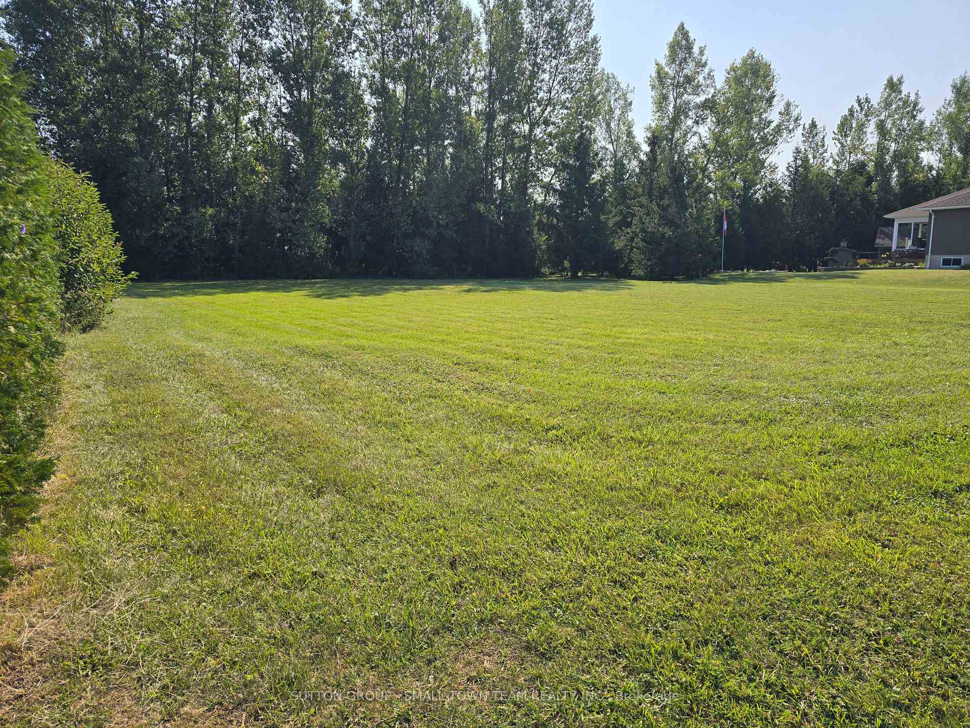Photo 8 of 71817 Sundridge Crescent, Bluewater, Hay — HOMEH