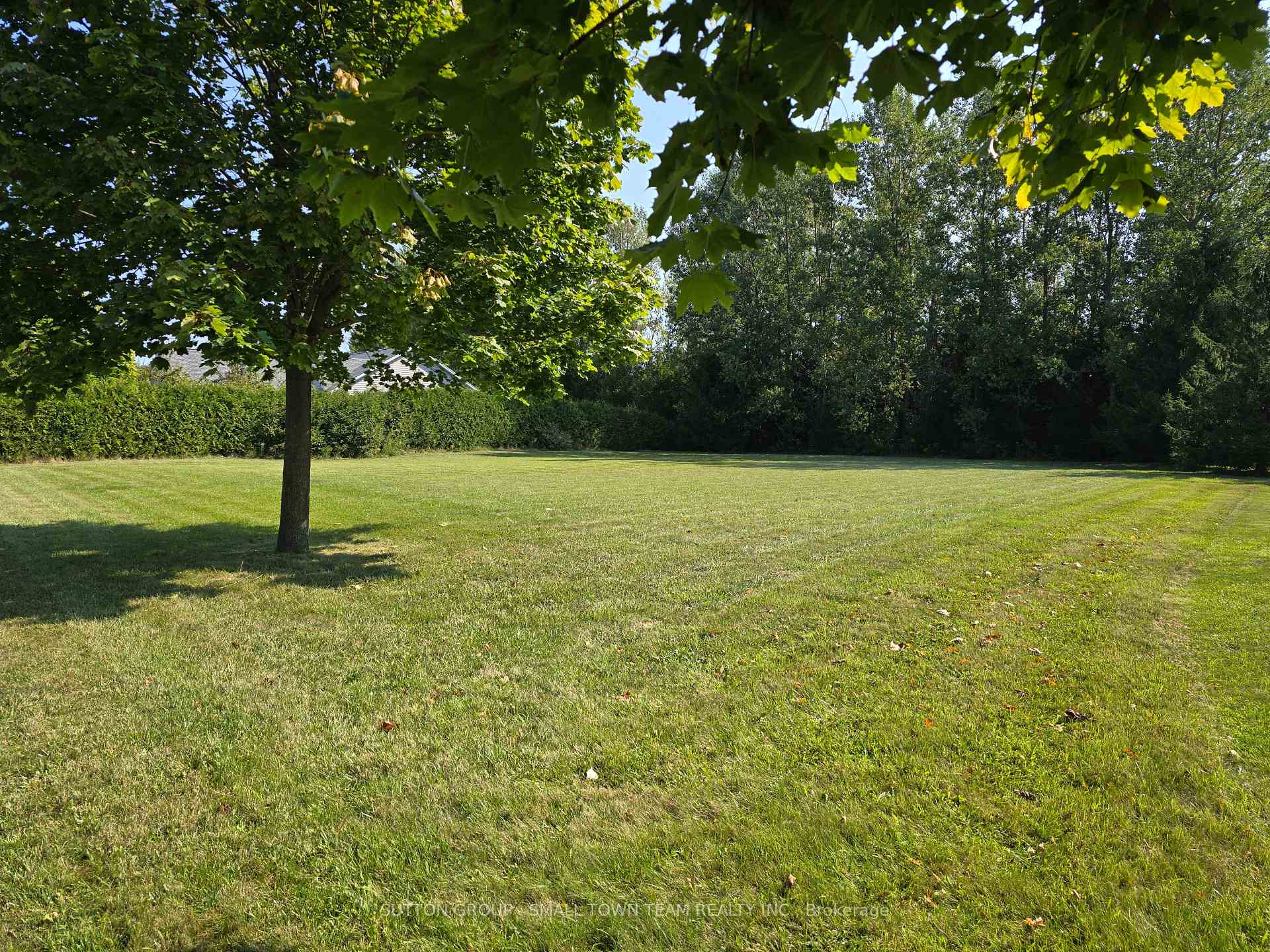 Photo 12 of 71817 Sundridge Crescent, Bluewater, Hay — HOMEH