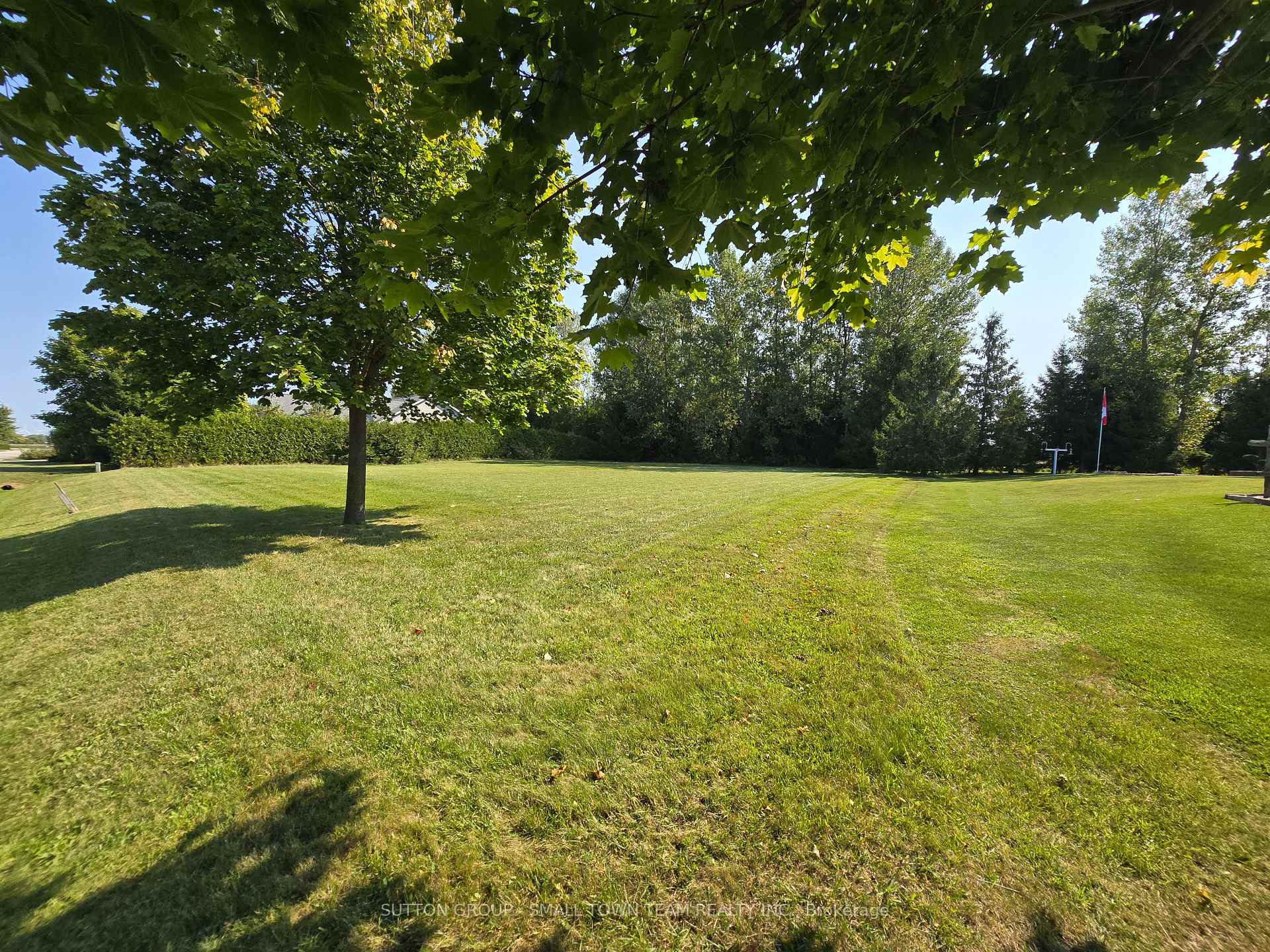Photo 18 of 71817 Sundridge Crescent, Bluewater, Hay — HOMEH