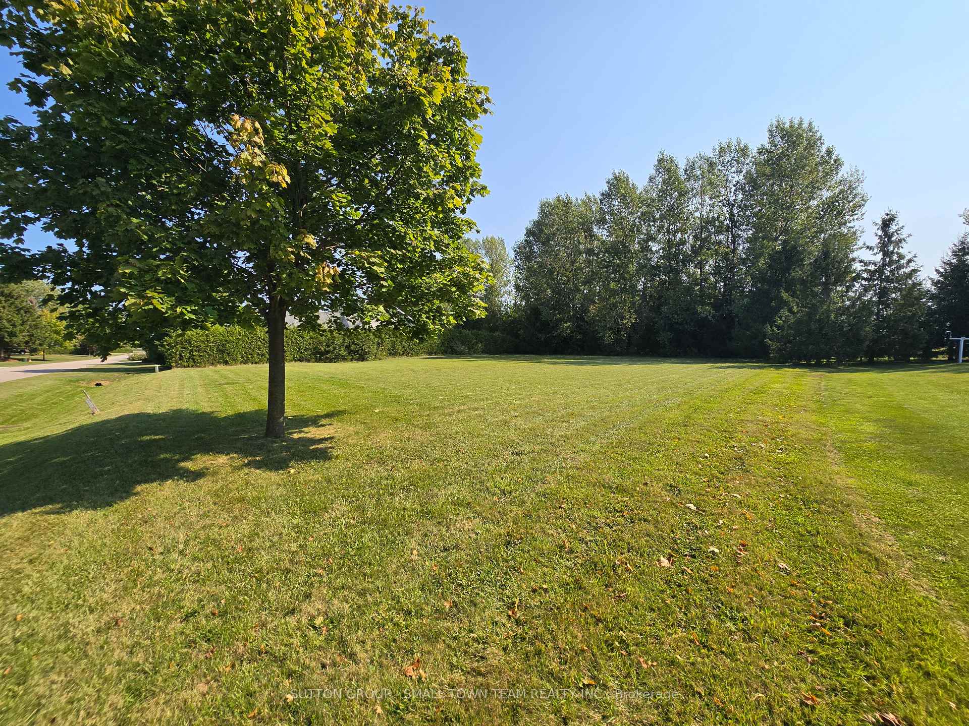 Photo 14 of 71817 Sundridge Crescent, Bluewater, Hay — HOMEH