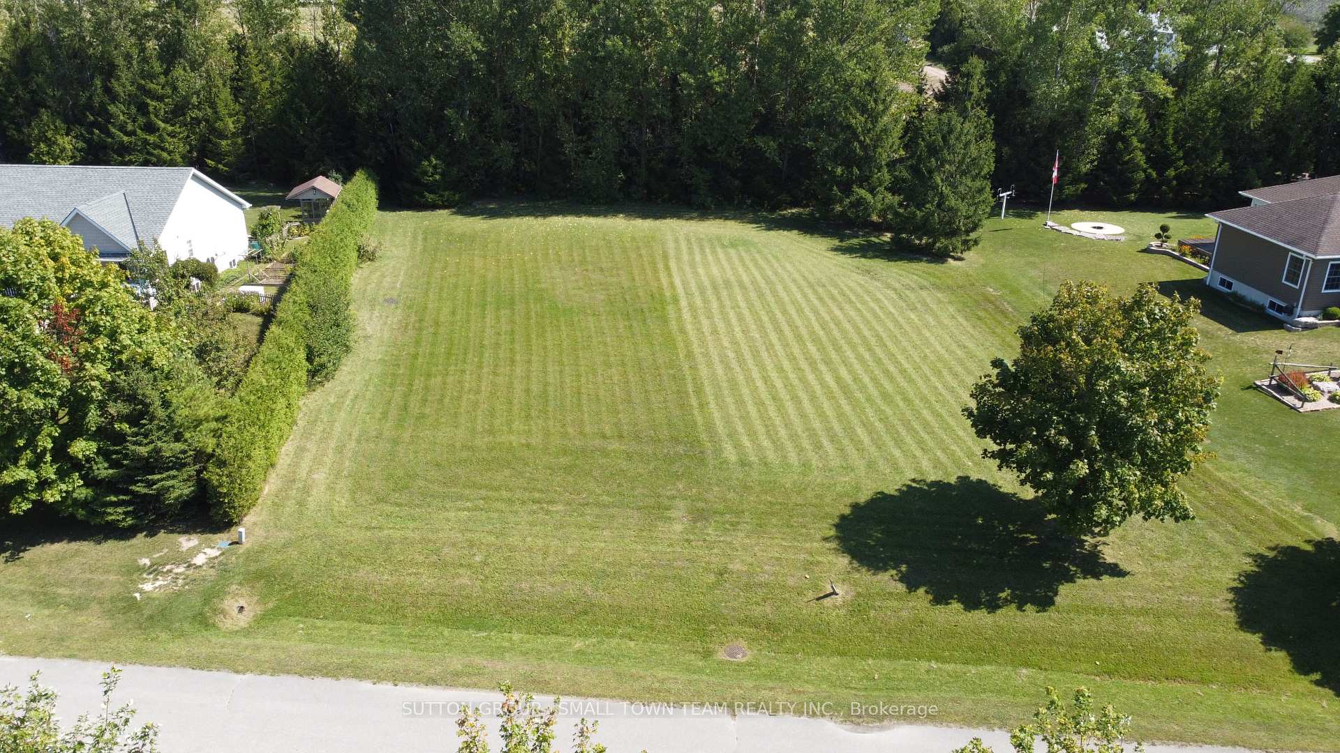 Photo 26 of 71817 Sundridge Crescent, Bluewater, Hay — HOMEH