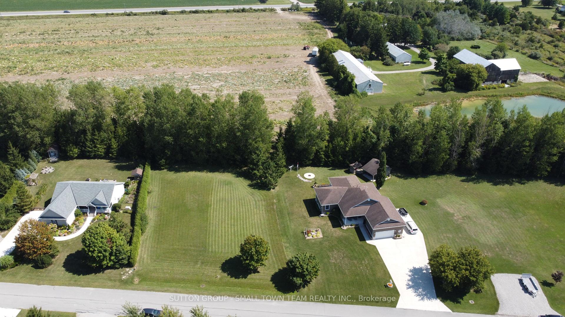 Photo 32 of 71817 Sundridge Crescent, Bluewater, Hay — HOMEH