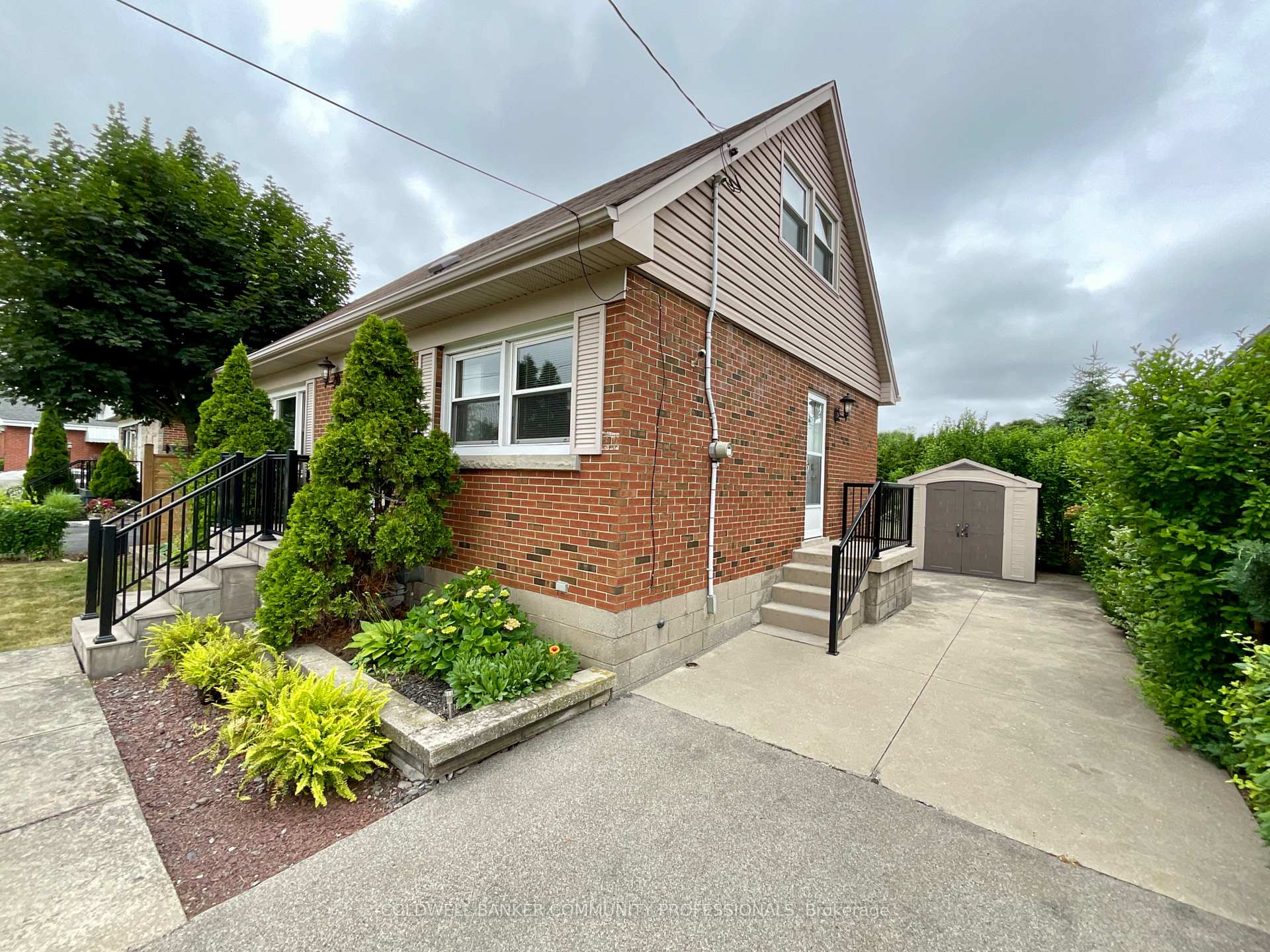 Photo 5 of 384 Upper Kenilworth Avenue, Hamilton, Huntington — HOMEH