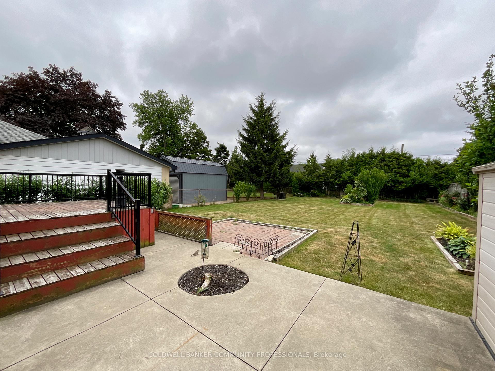 Photo 26 of 384 Upper Kenilworth Avenue, Hamilton, Huntington — HOMEH