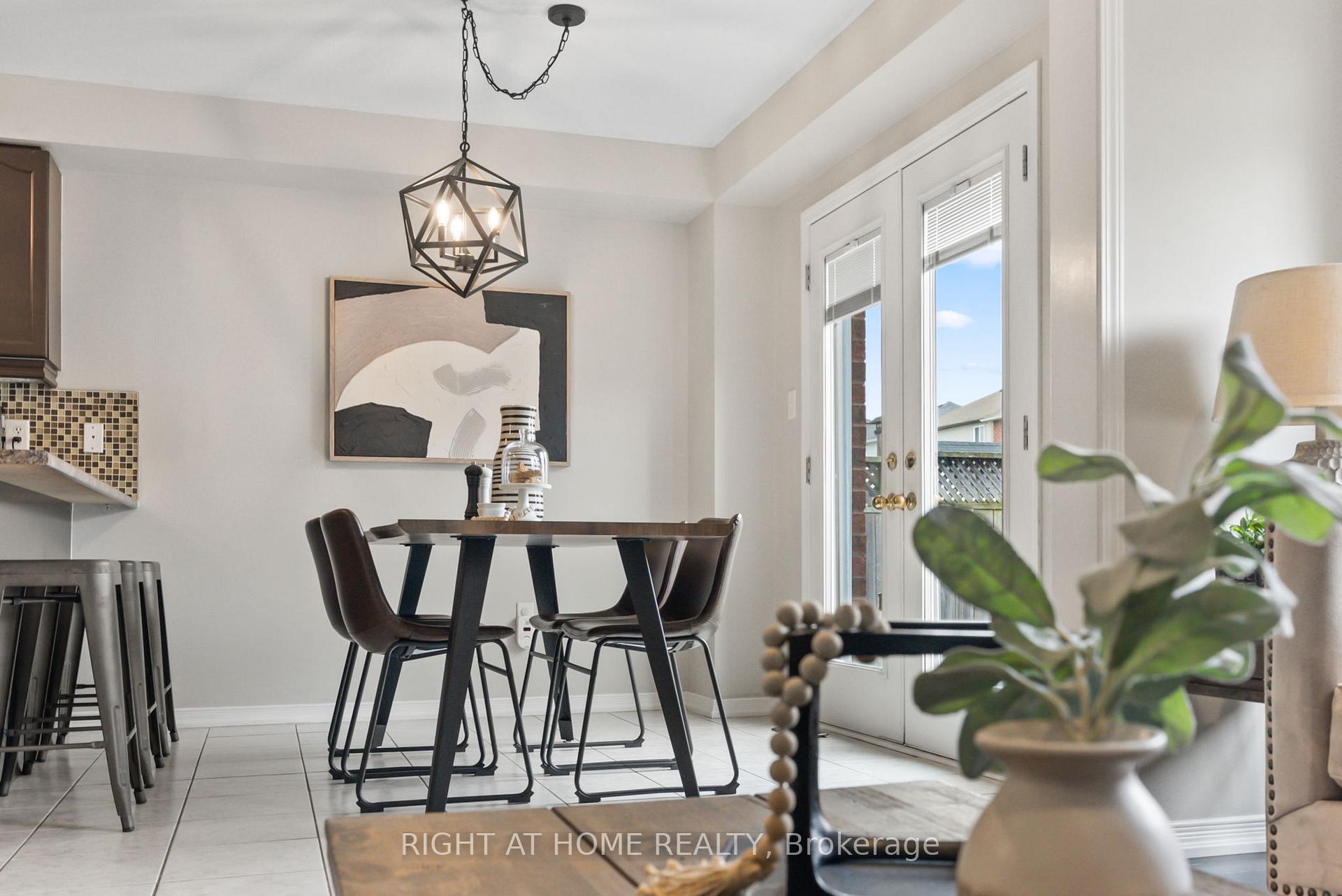 Photo 18 of 179 Courvier Crescent, Clarington, Bowmanville — HOMEH