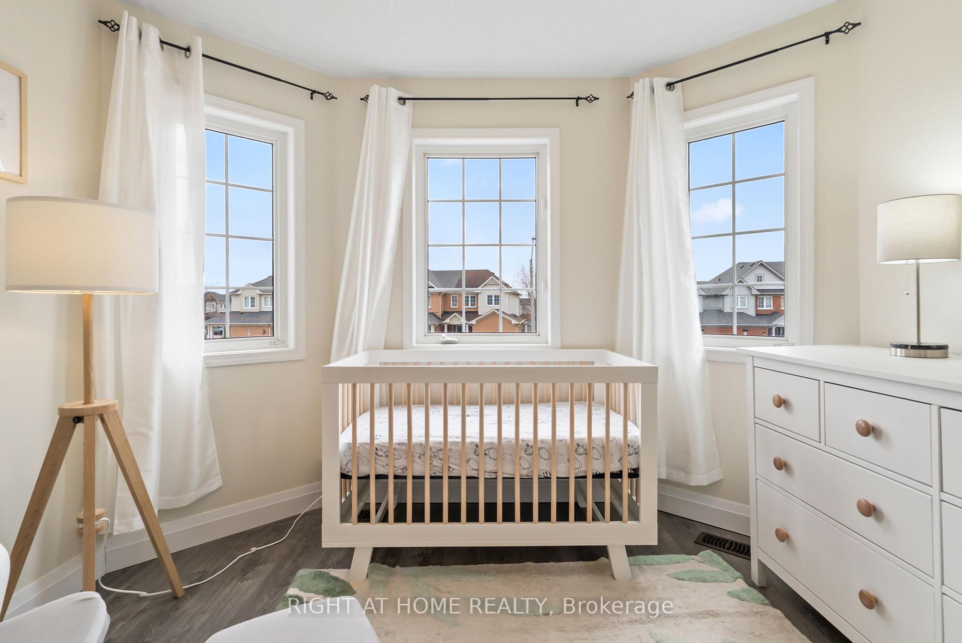 Photo 23 of 179 Courvier Crescent, Clarington, Bowmanville — HOMEH
