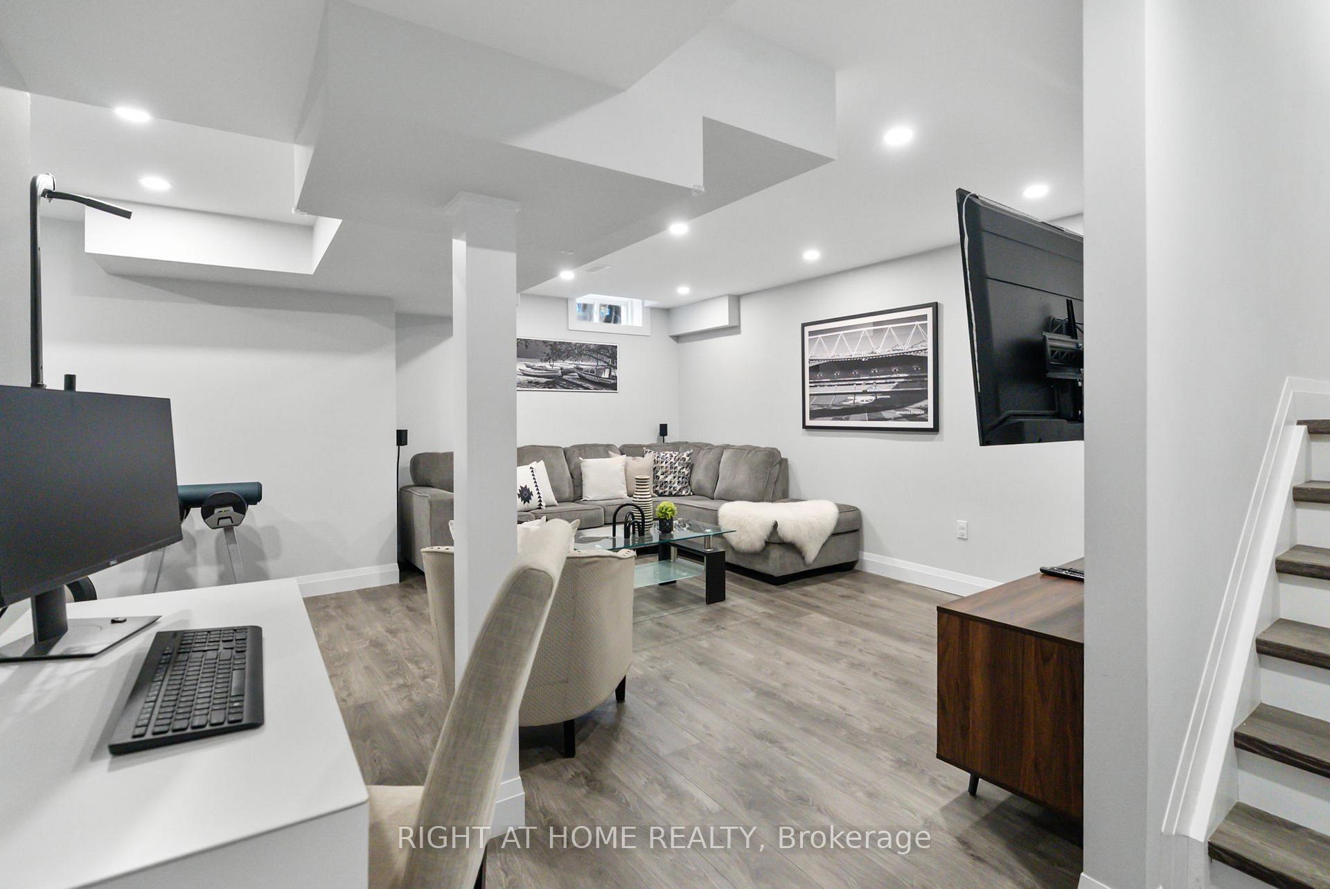 Photo 32 of 179 Courvier Crescent, Clarington, Bowmanville — HOMEH
