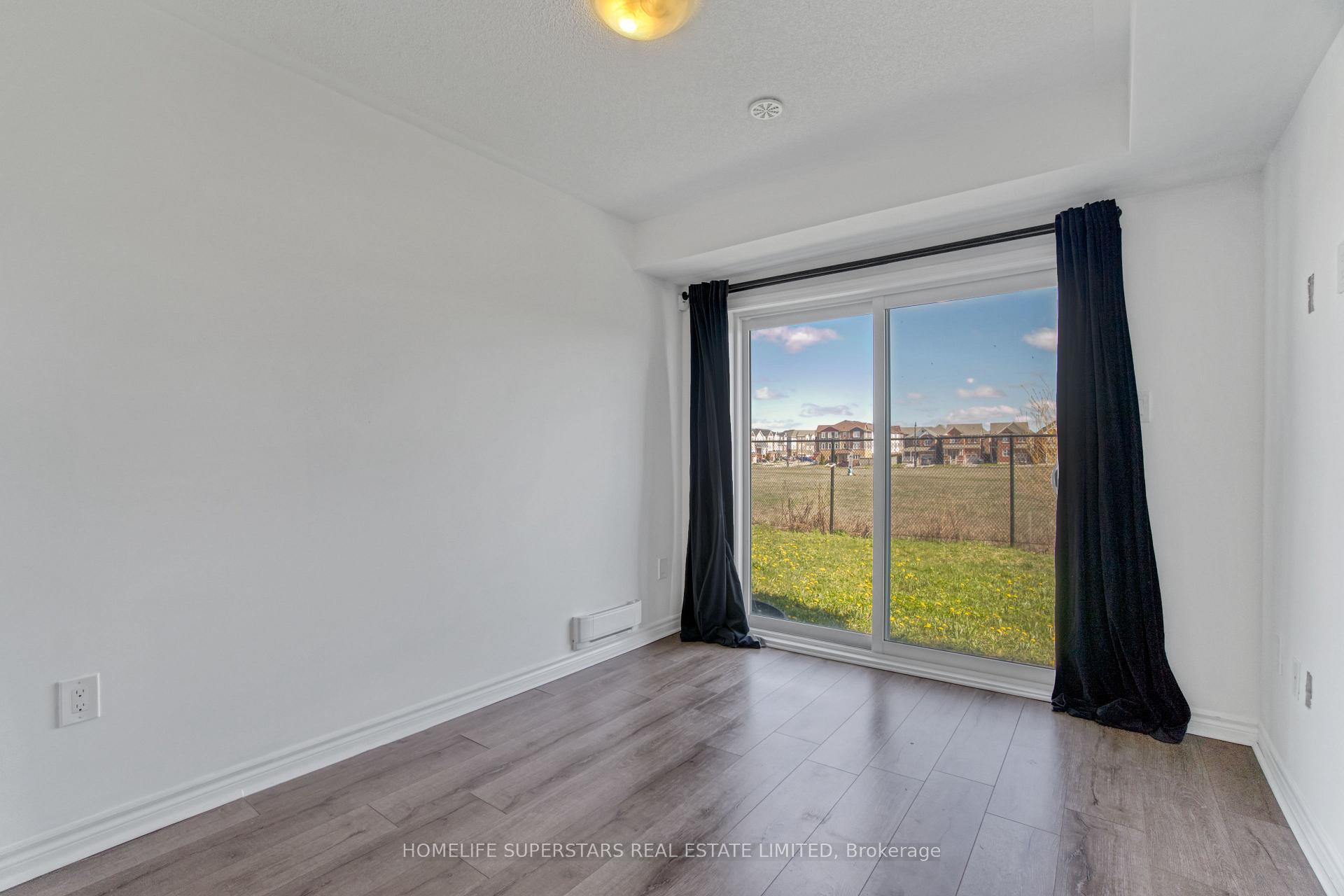 Photo 12 of 72 Bannister Crescent, Brampton, Northwest Brampton — HOMEH
