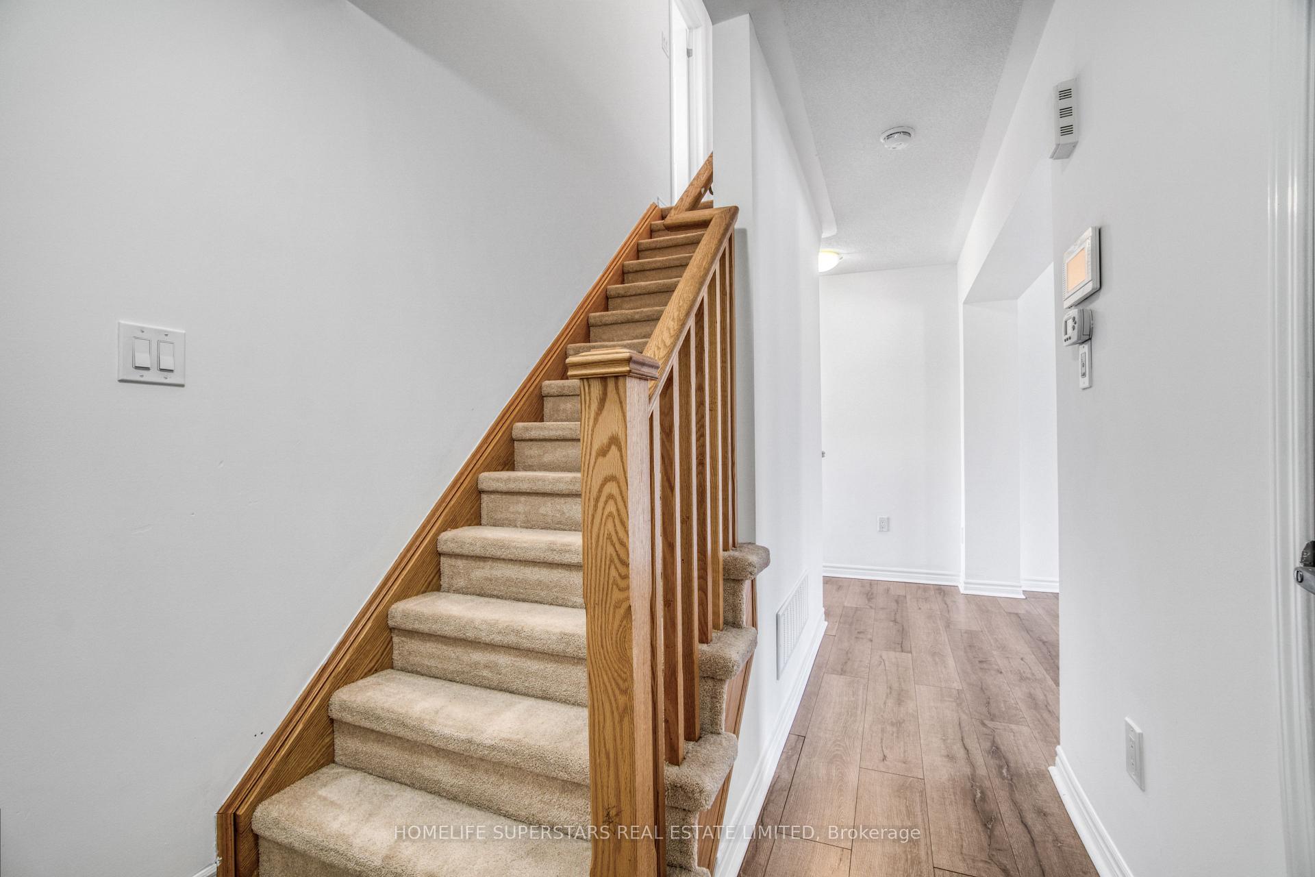Photo 21 of 72 Bannister Crescent, Brampton, Northwest Brampton — HOMEH