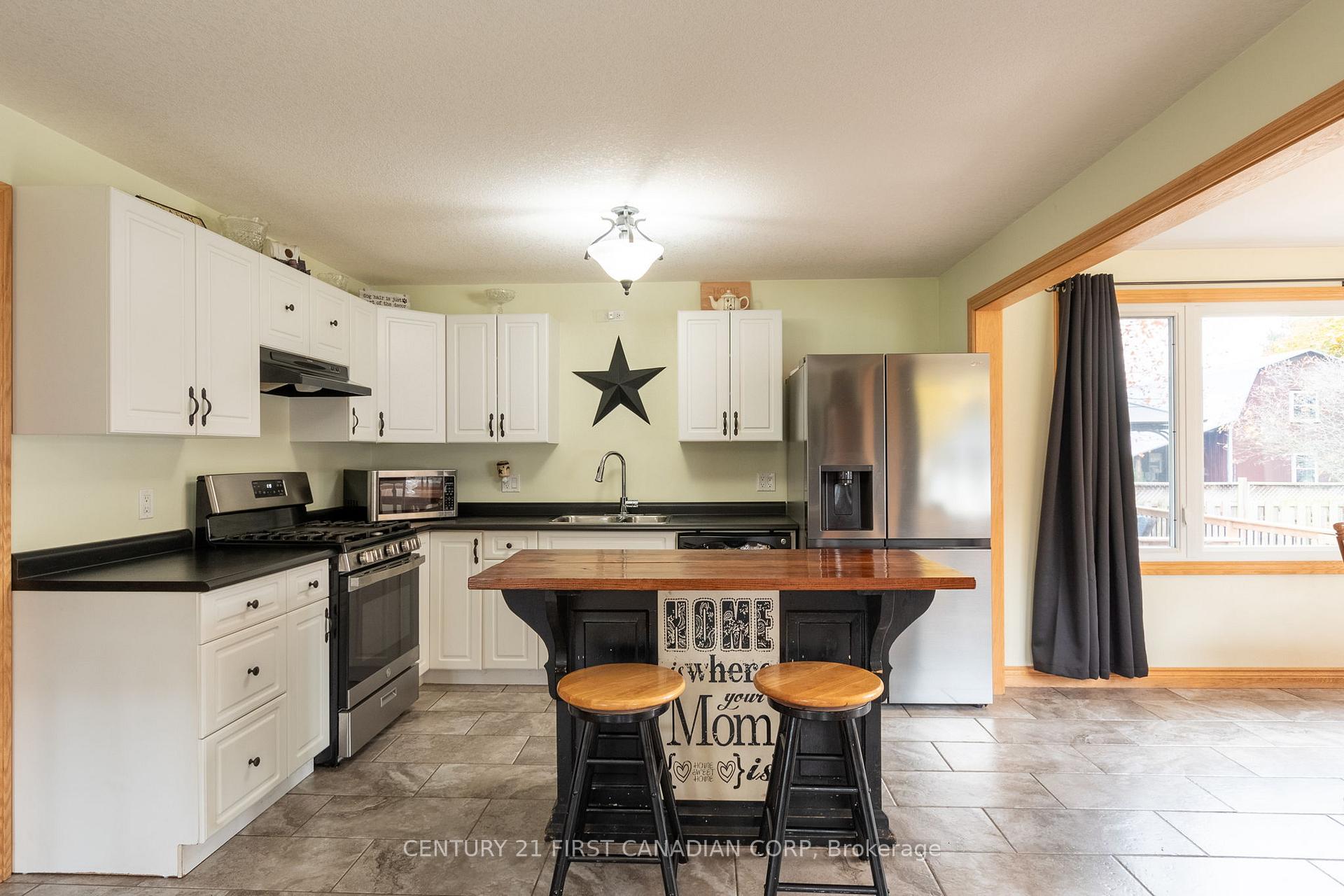 Photo 6 of 55867 Third Street, Bayham, Straffordville — HOMEH