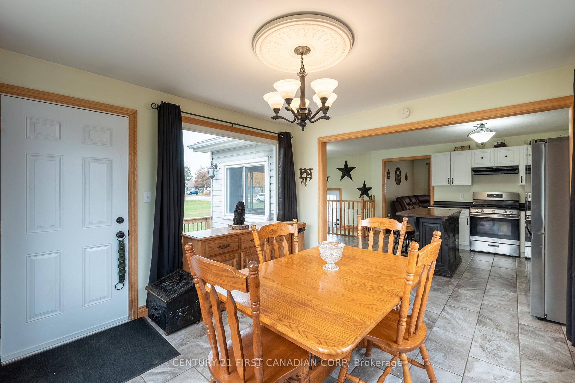 Photo 13 of 55867 Third Street, Bayham, Straffordville — HOMEH