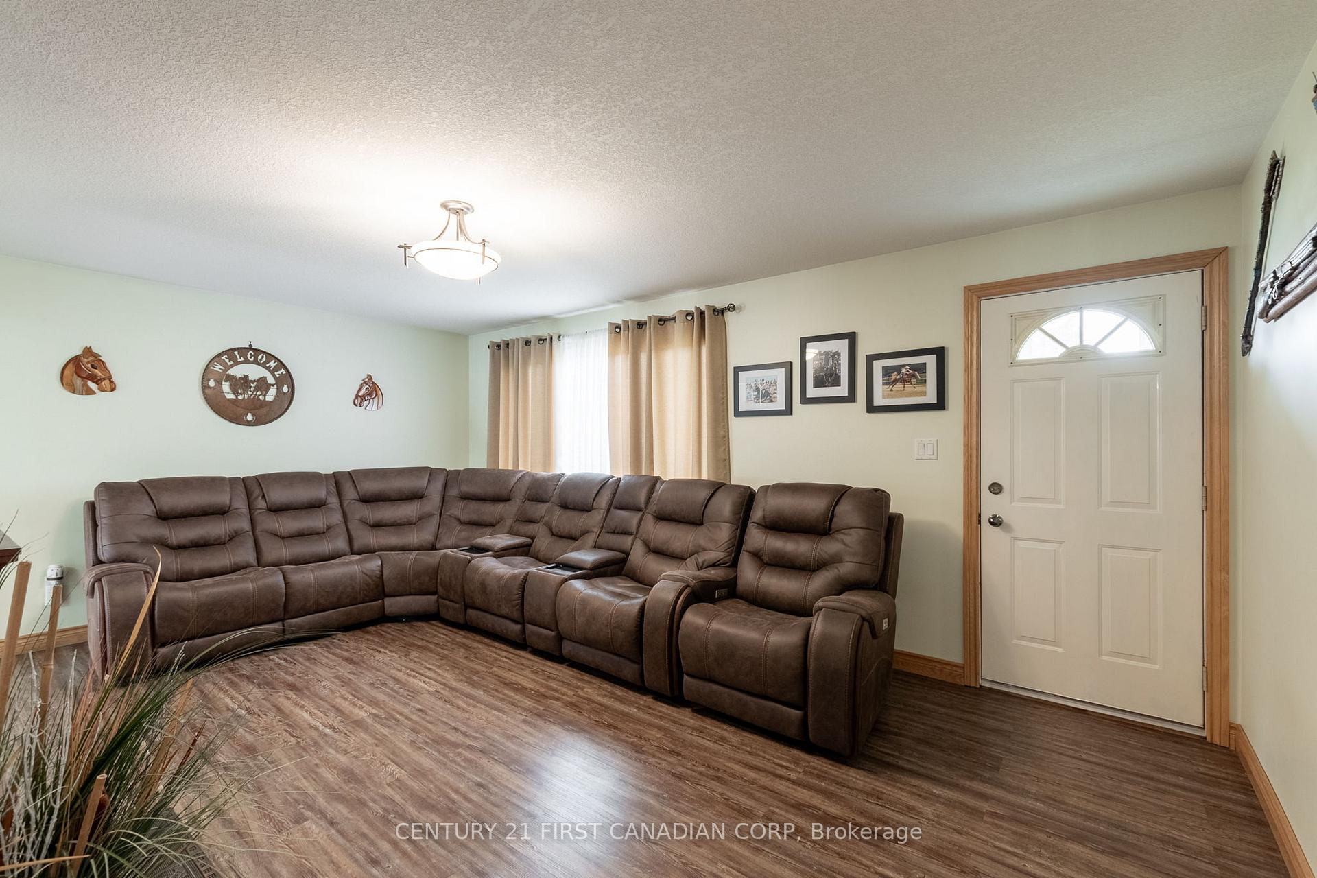 Photo 16 of 55867 Third Street, Bayham, Straffordville — HOMEH
