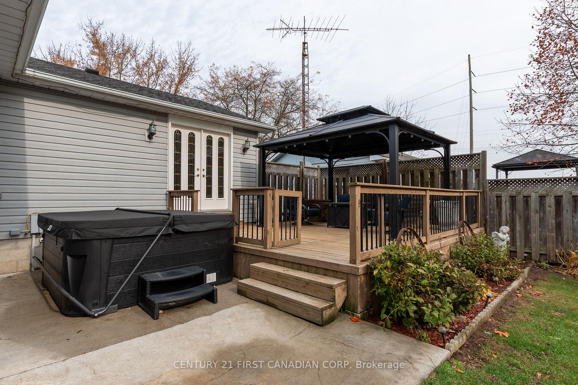Photo 32 of 55867 Third Street, Bayham, Straffordville — HOMEH