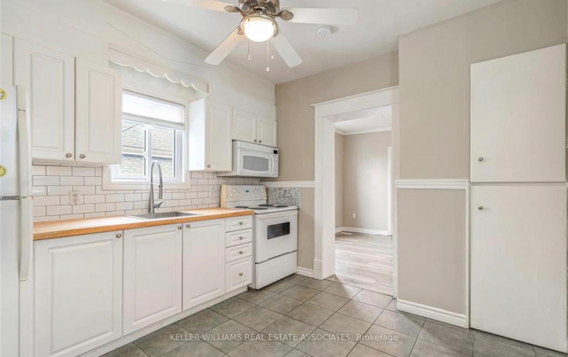 Photo 1 of Unit 2, 212 Sheridan Street, Brant, Brantford Twp — HOMEH