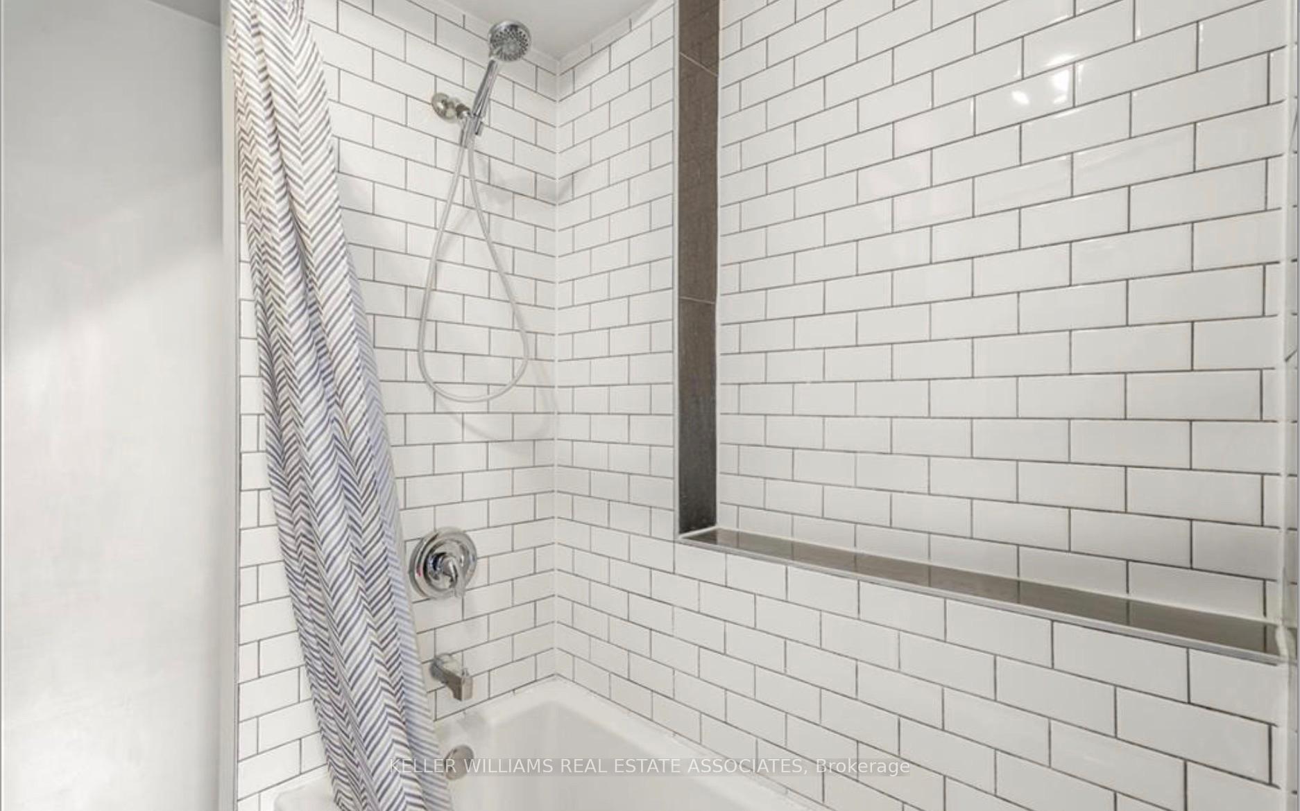 Photo 9 of Unit 2, 212 Sheridan Street, Brant, Brantford Twp — HOMEH