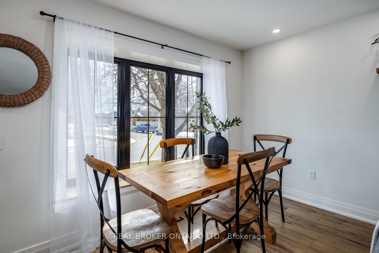 Photo 10 of 2 Jane Street, Clarington, Bowmanville — HOMEH