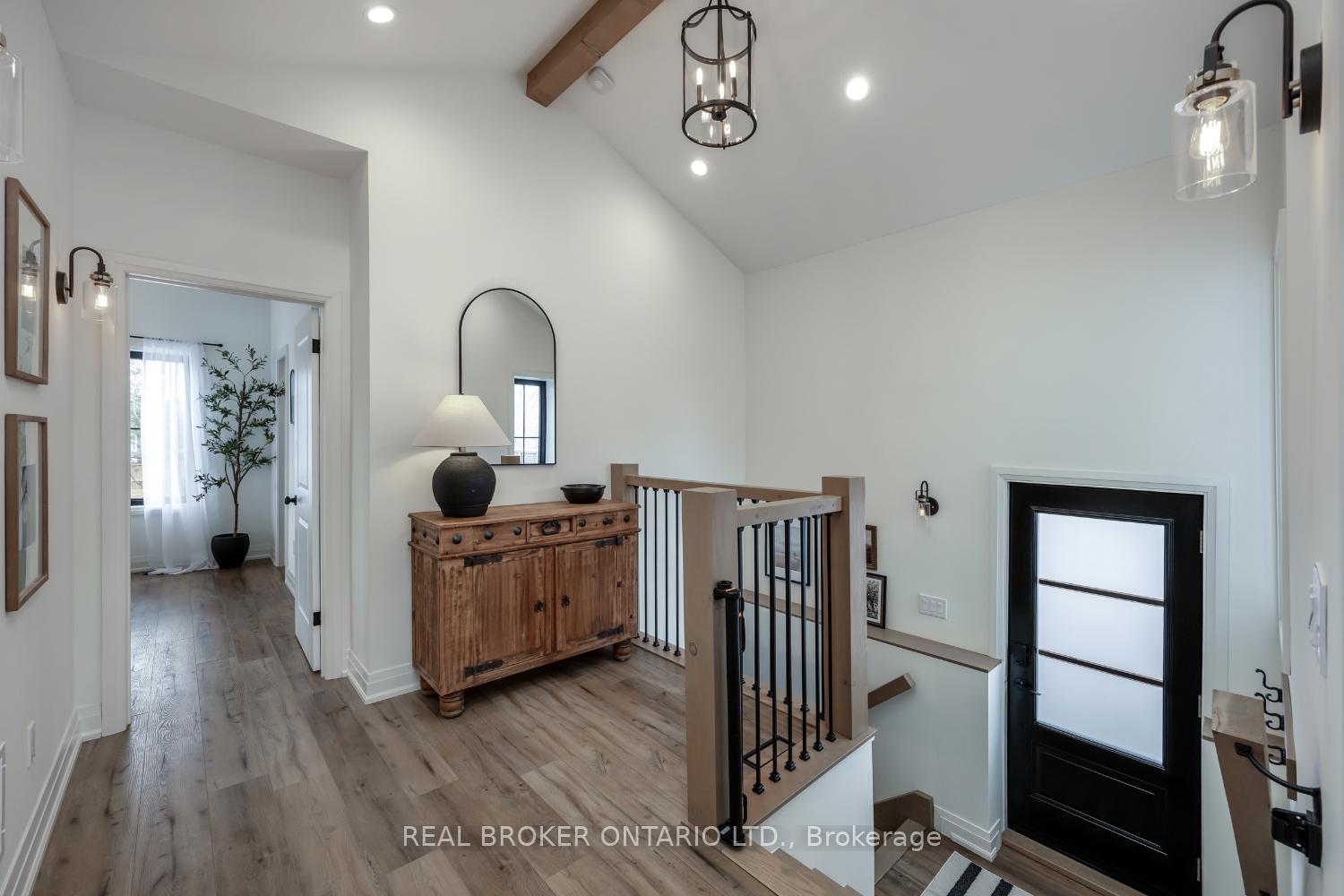 Photo 15 of 2 Jane Street, Clarington, Bowmanville — HOMEH