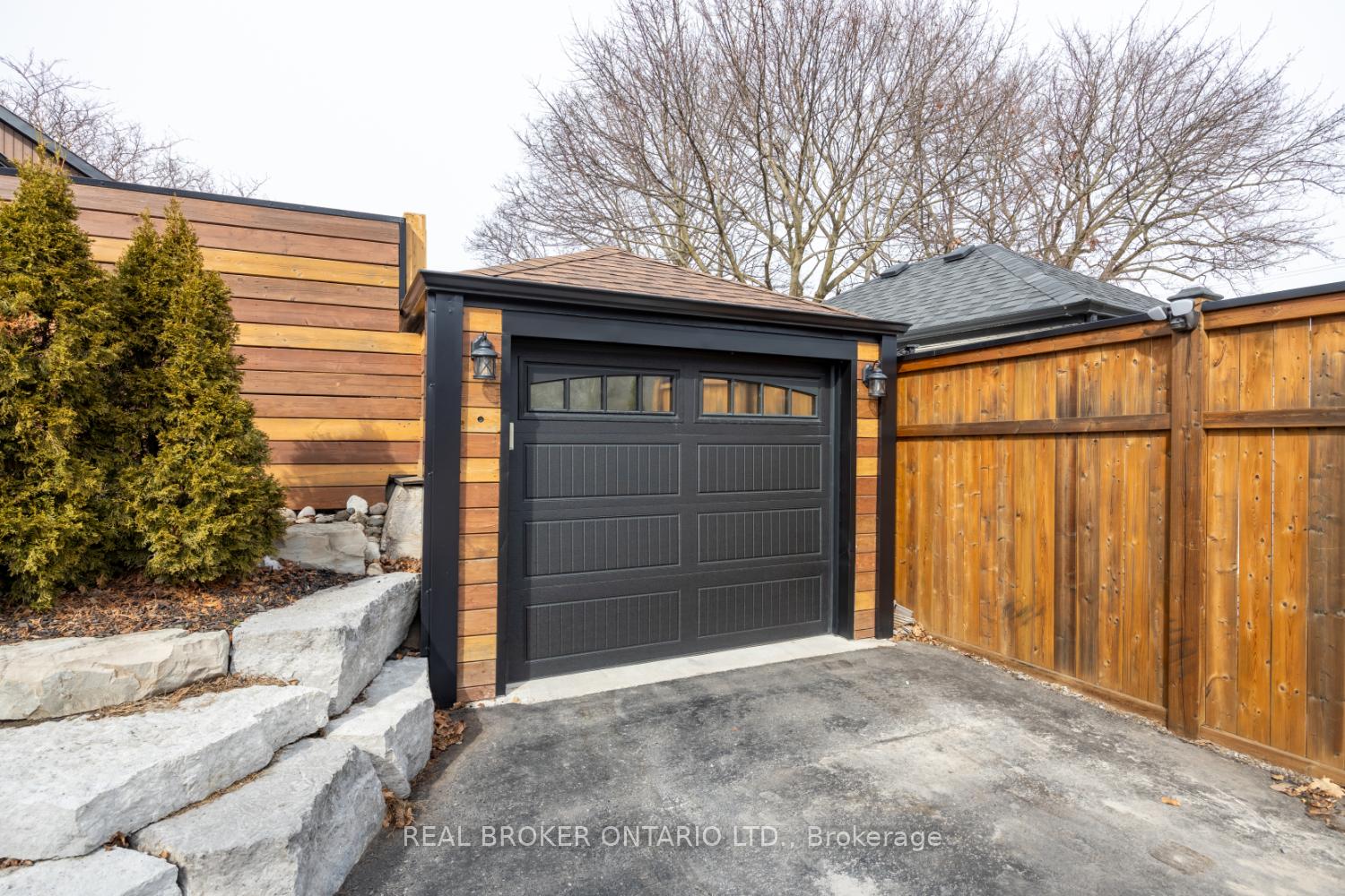 Photo 49 of 2 Jane Street, Clarington, Bowmanville — HOMEH