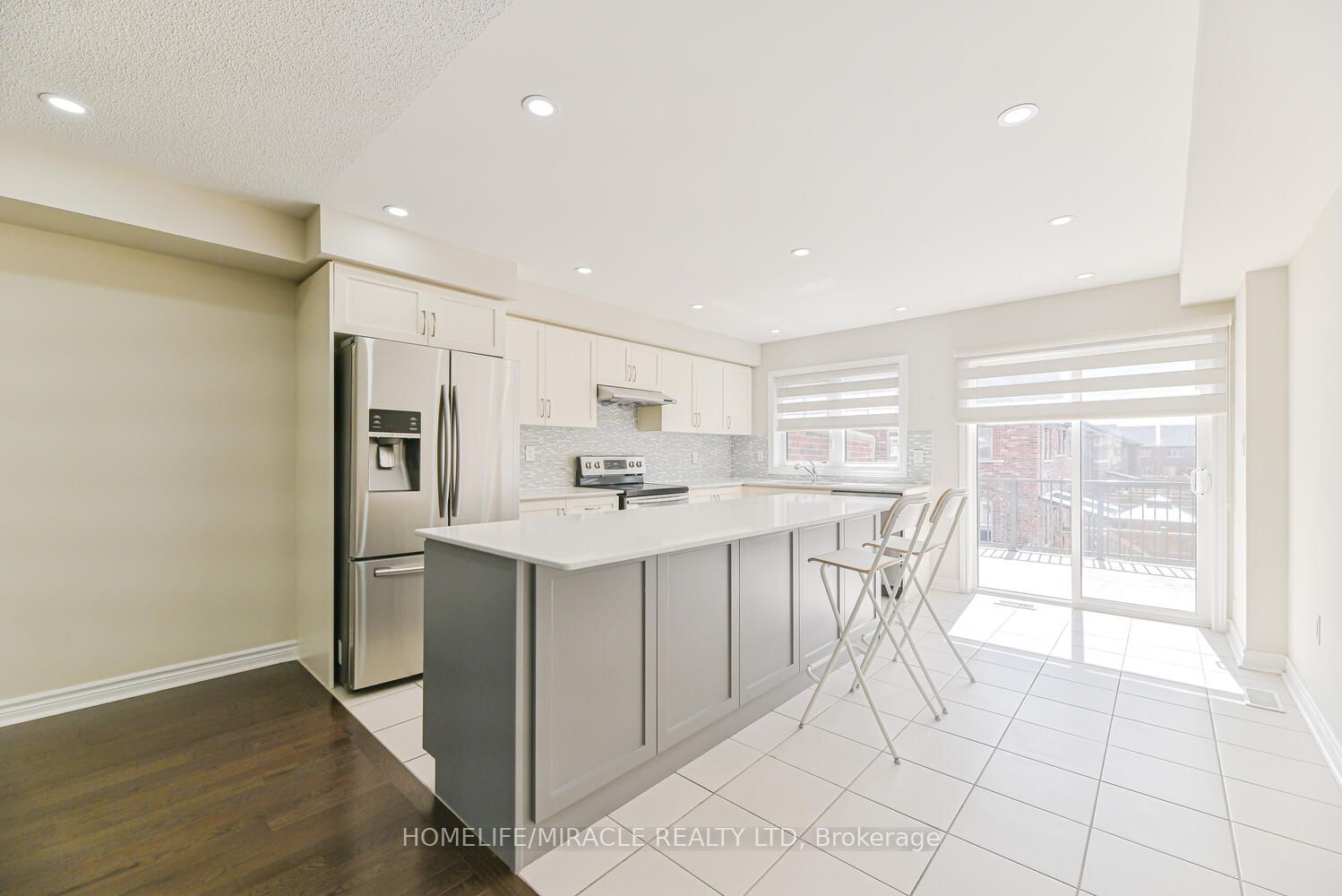 Photo 69 of 35 Finegan Circle, Brampton, Northwest Brampton — HOMEH