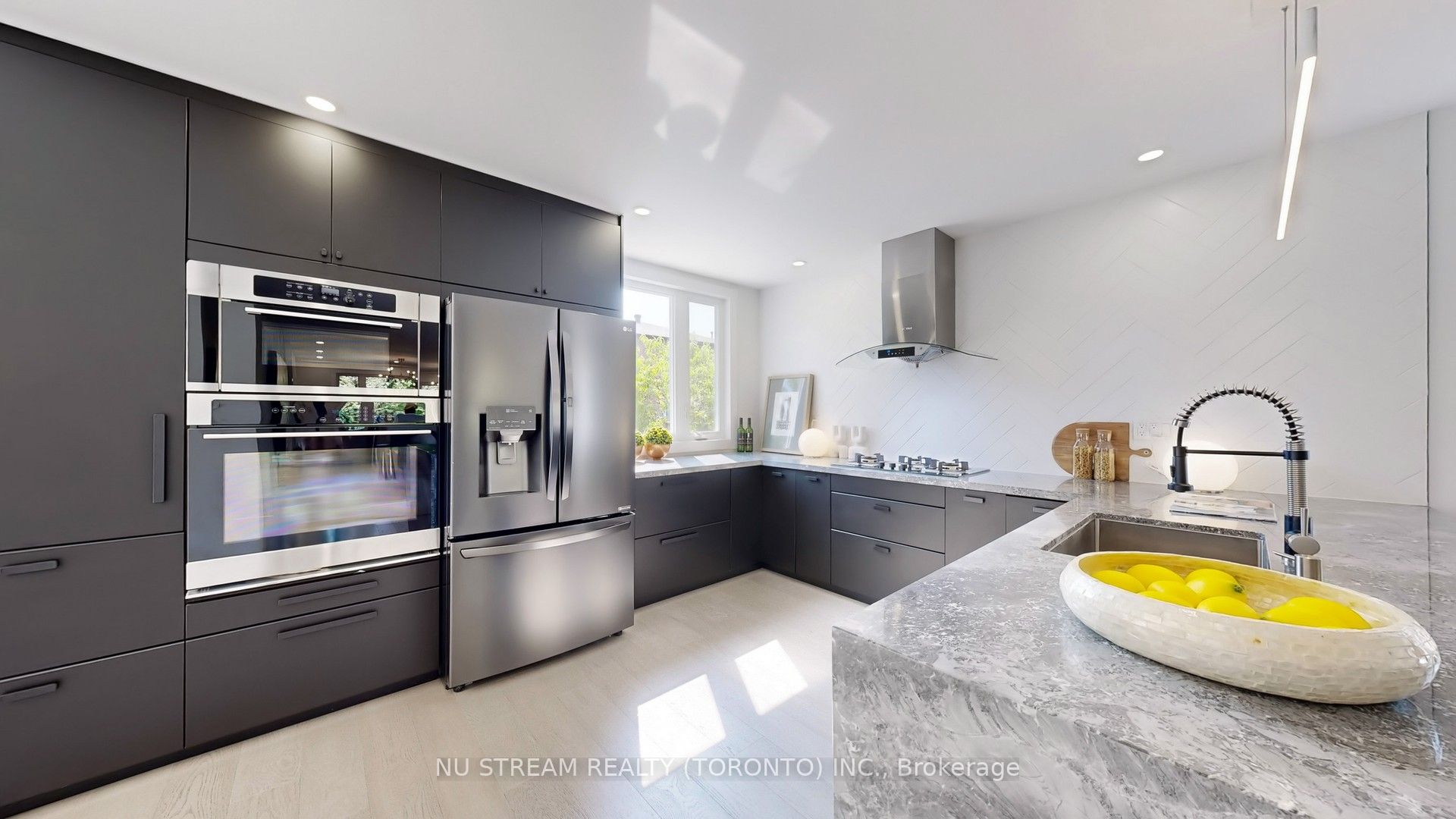 Photo 65 of 43 Brandy Crescent, Vaughan, East Woodbridge — HOMEH