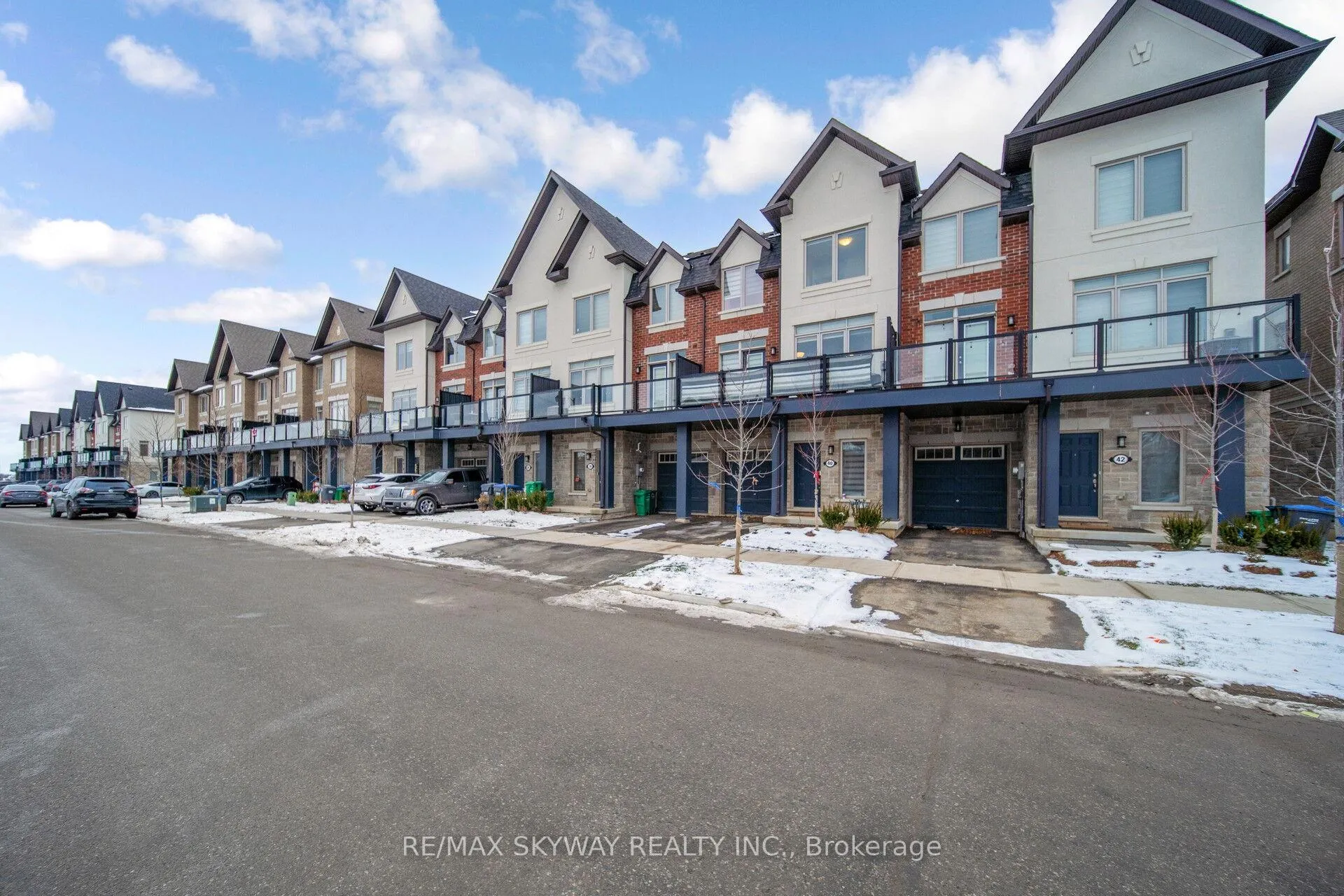 Photo 10 of 40 Waterville Way, Caledon, Rural Caledon — HOMEH