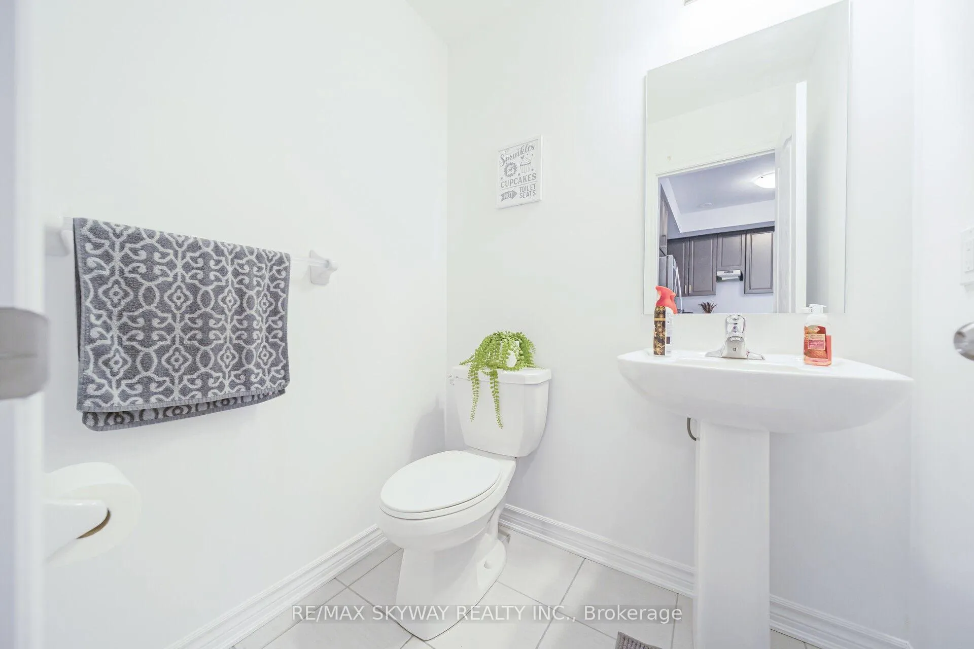 Photo 22 of 40 Waterville Way, Caledon, Rural Caledon — HOMEH
