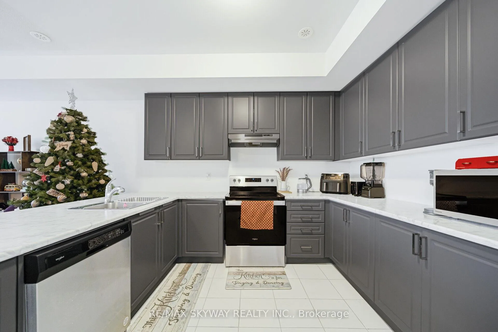 Photo 42 of 40 Waterville Way, Caledon, Rural Caledon — HOMEH