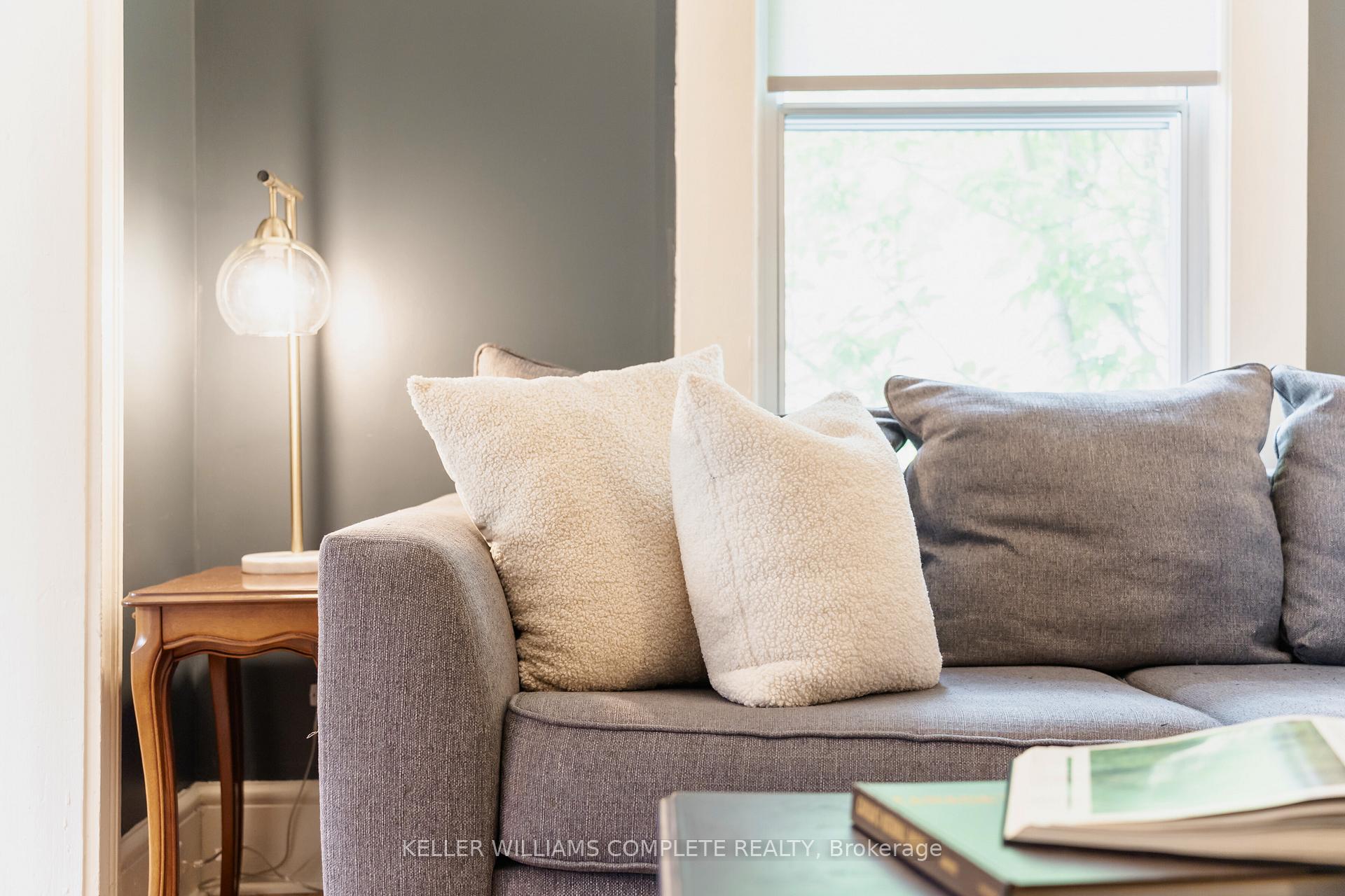 Photo 8 of 264 Holton Avenue S, Hamilton, St. Clair — HOMEH