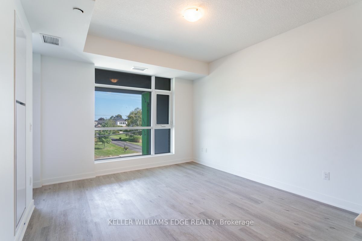 Photo 33 of Unit 217, 600 North Service Road, Hamilton, Stoney Creek — HOMEH