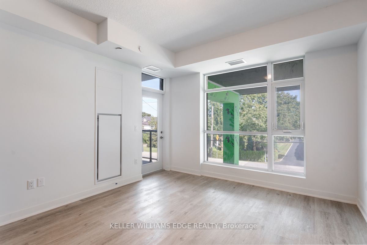 Photo 36 of Unit 217, 600 North Service Road, Hamilton, Stoney Creek — HOMEH