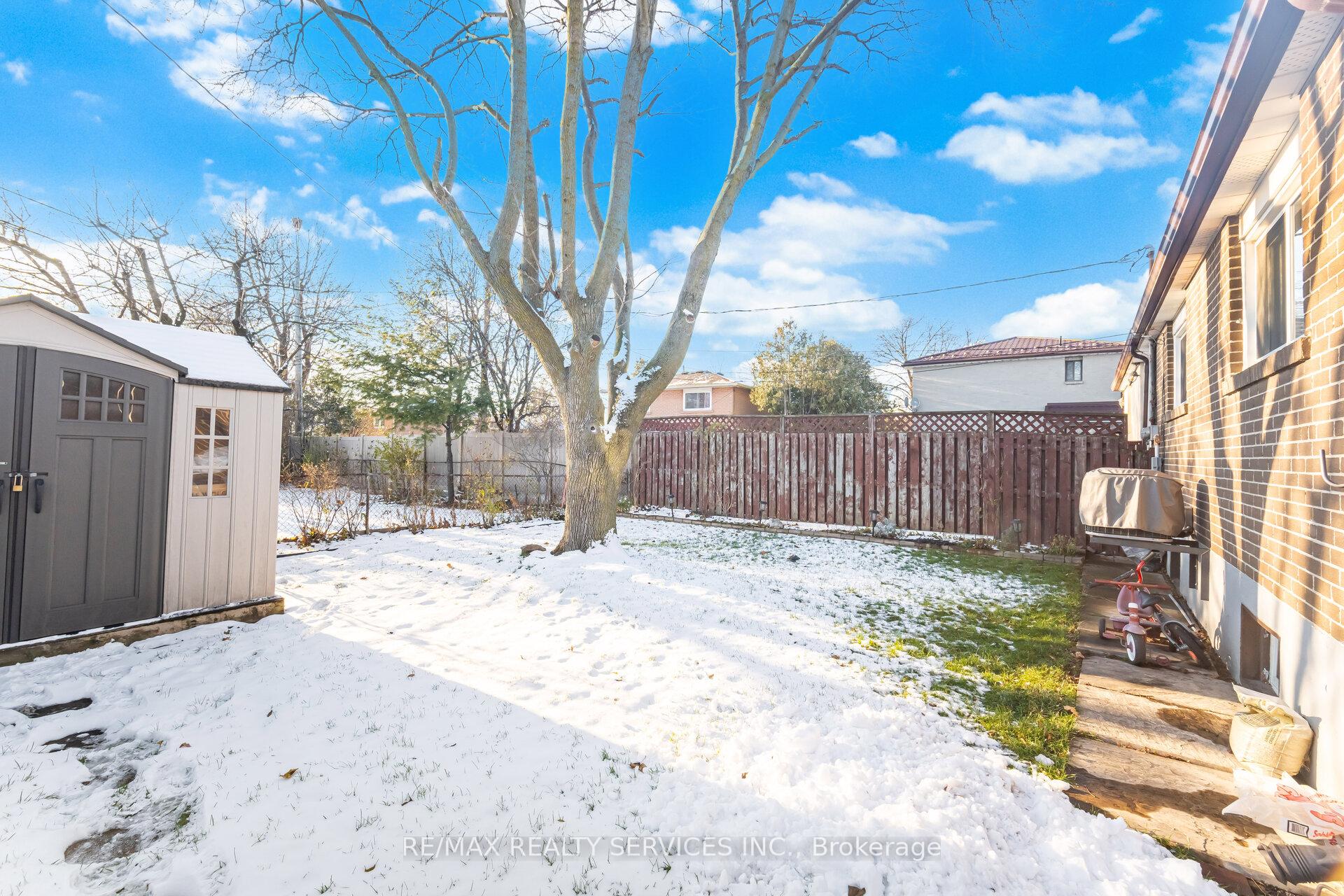 Photo 35 of 9 Aintree Crescent, Brampton, Avondale — HOMEH