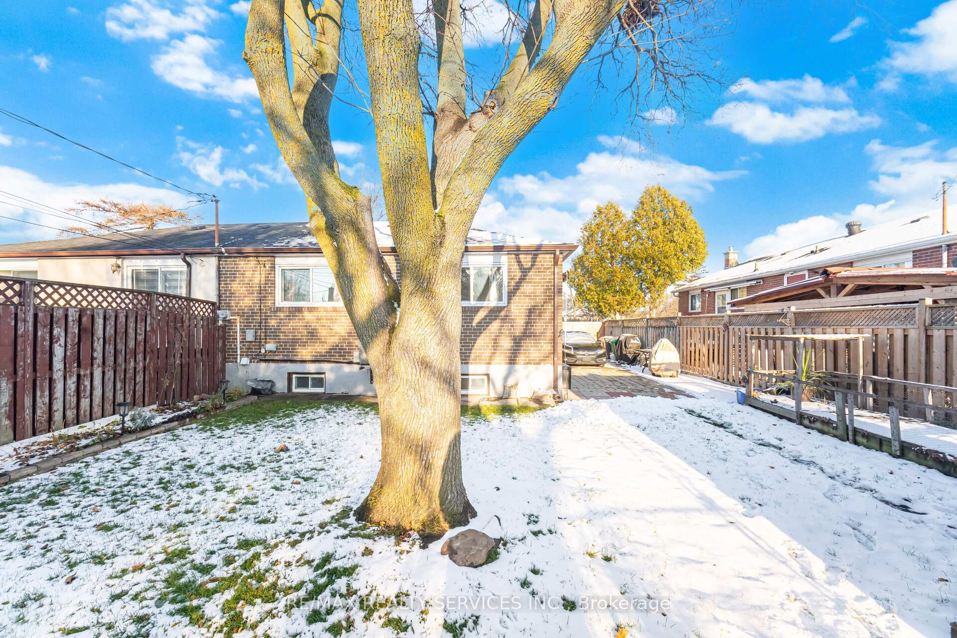 Photo 42 of 9 Aintree Crescent, Brampton, Avondale — HOMEH