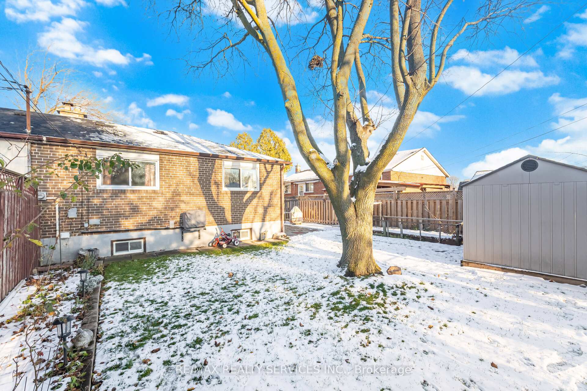 Photo 41 of 9 Aintree Crescent, Brampton, Avondale — HOMEH