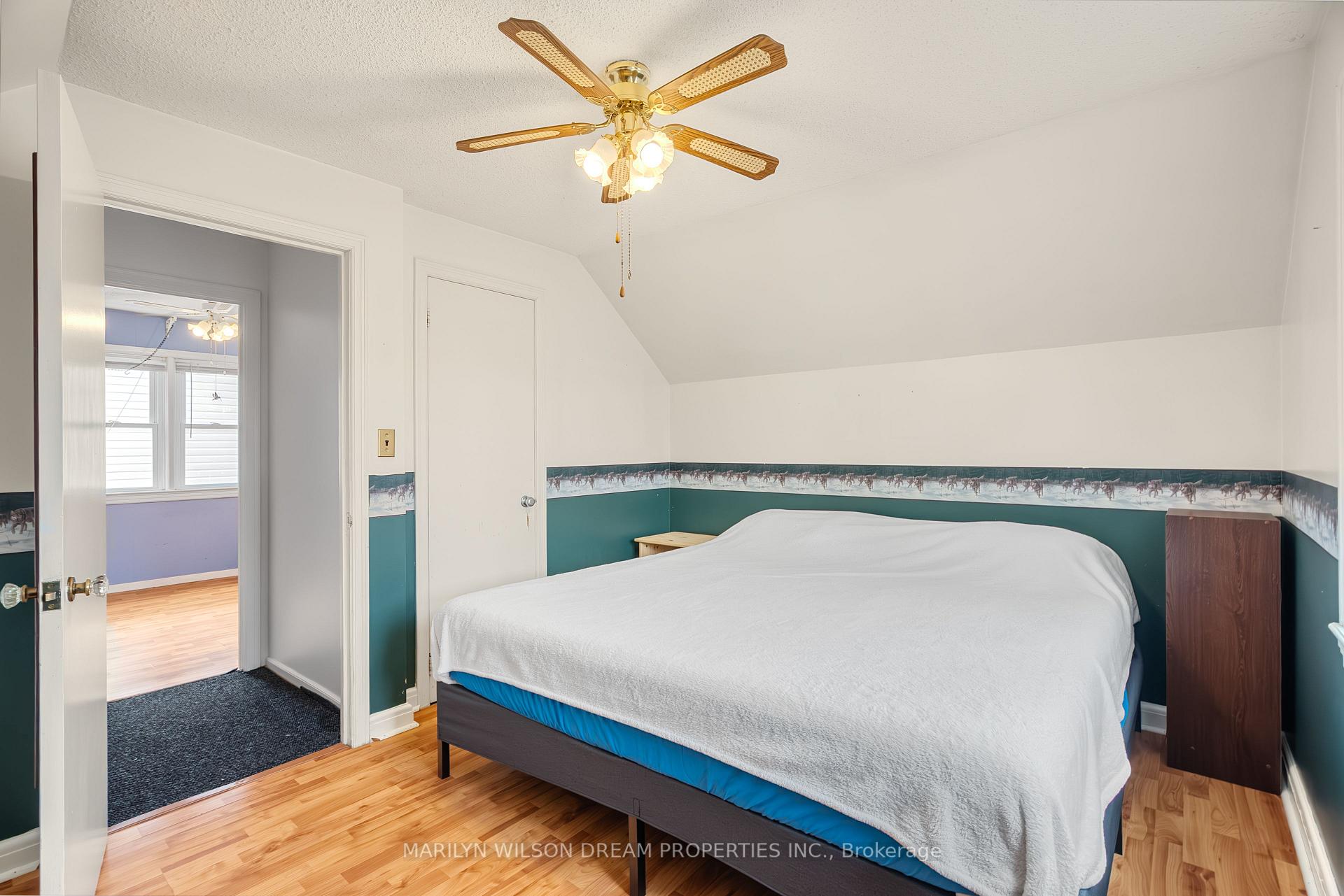 Photo 15 of 1252 Dorchester Avenue, Ottawa, Carlington — HOMEH