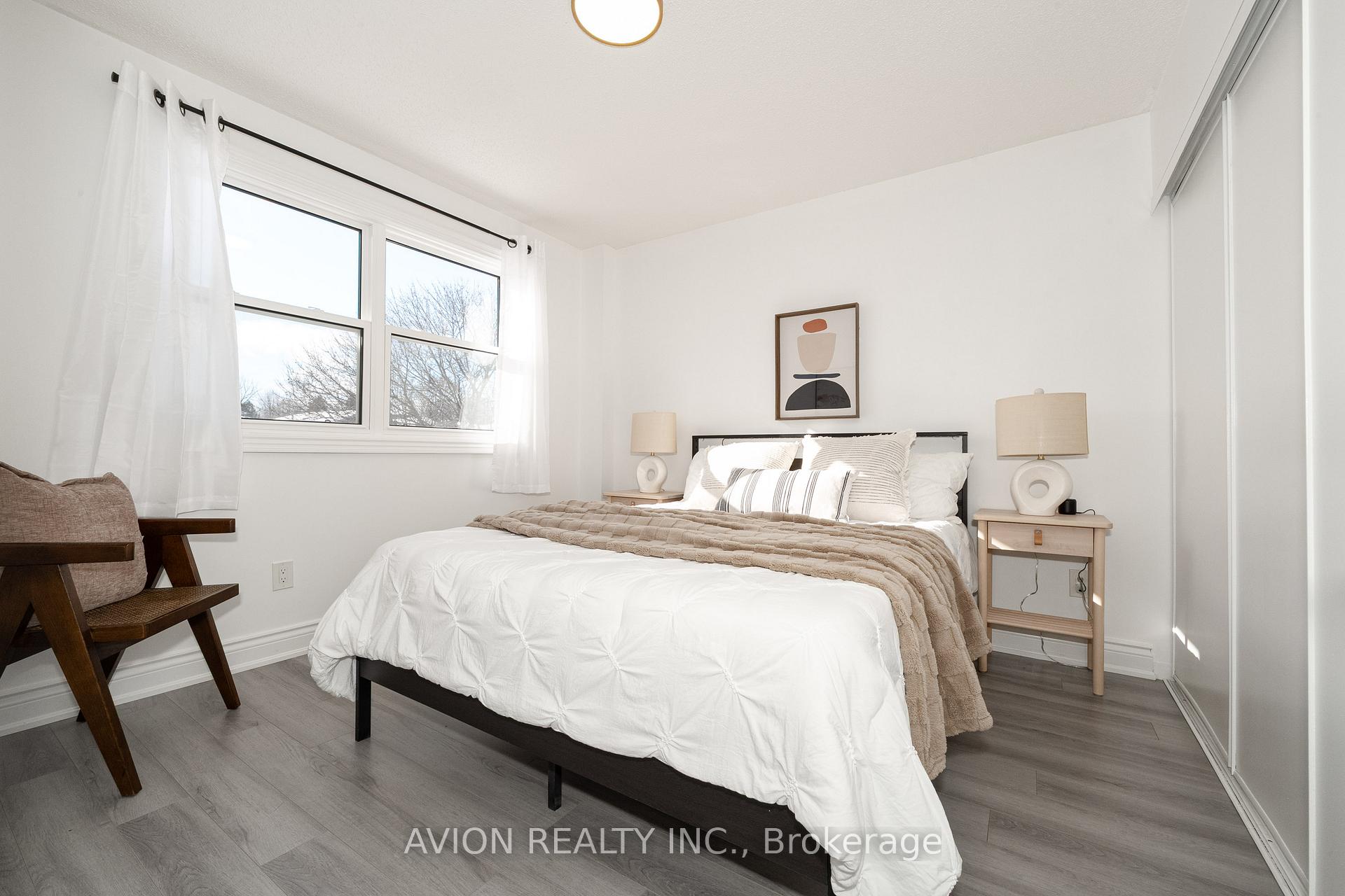 Photo 17 of 17 Wrenn Boulevard, Clarington, Bowmanville — HOMEH