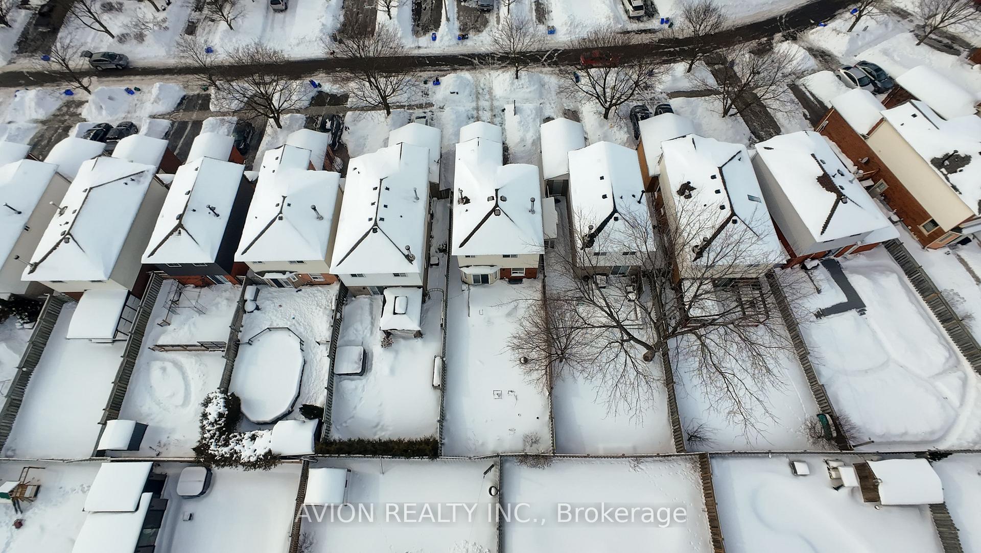 Photo 25 of 17 Wrenn Boulevard, Clarington, Bowmanville — HOMEH