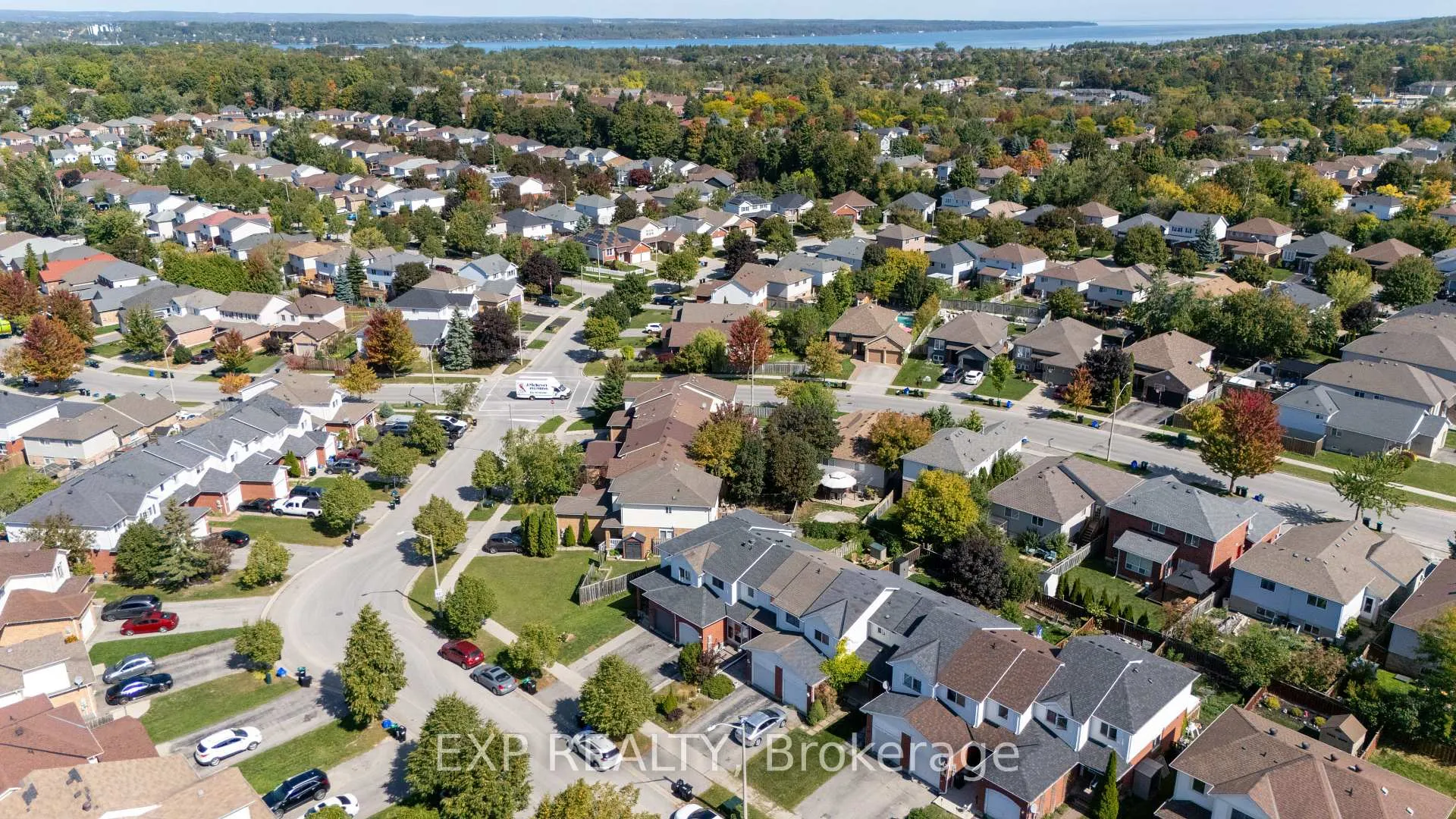 Photo 36 of 192 Pickett Crescent, Barrie, Painswick North — HOMEH