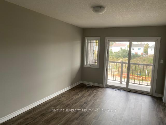 Photo 11 of 20 Harrison Drive, Cambridge — HOMEH
