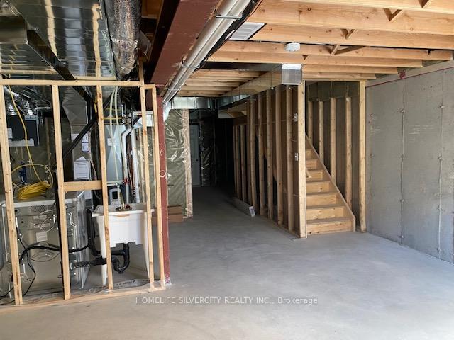 Photo 25 of 20 Harrison Drive, Cambridge — HOMEH