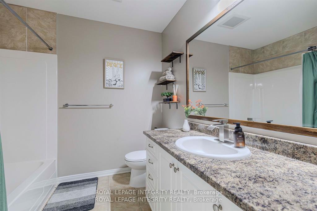 Photo 34 of 336 Quetico Private, Ottawa, Barrhaven - Stonebridge — HOMEH