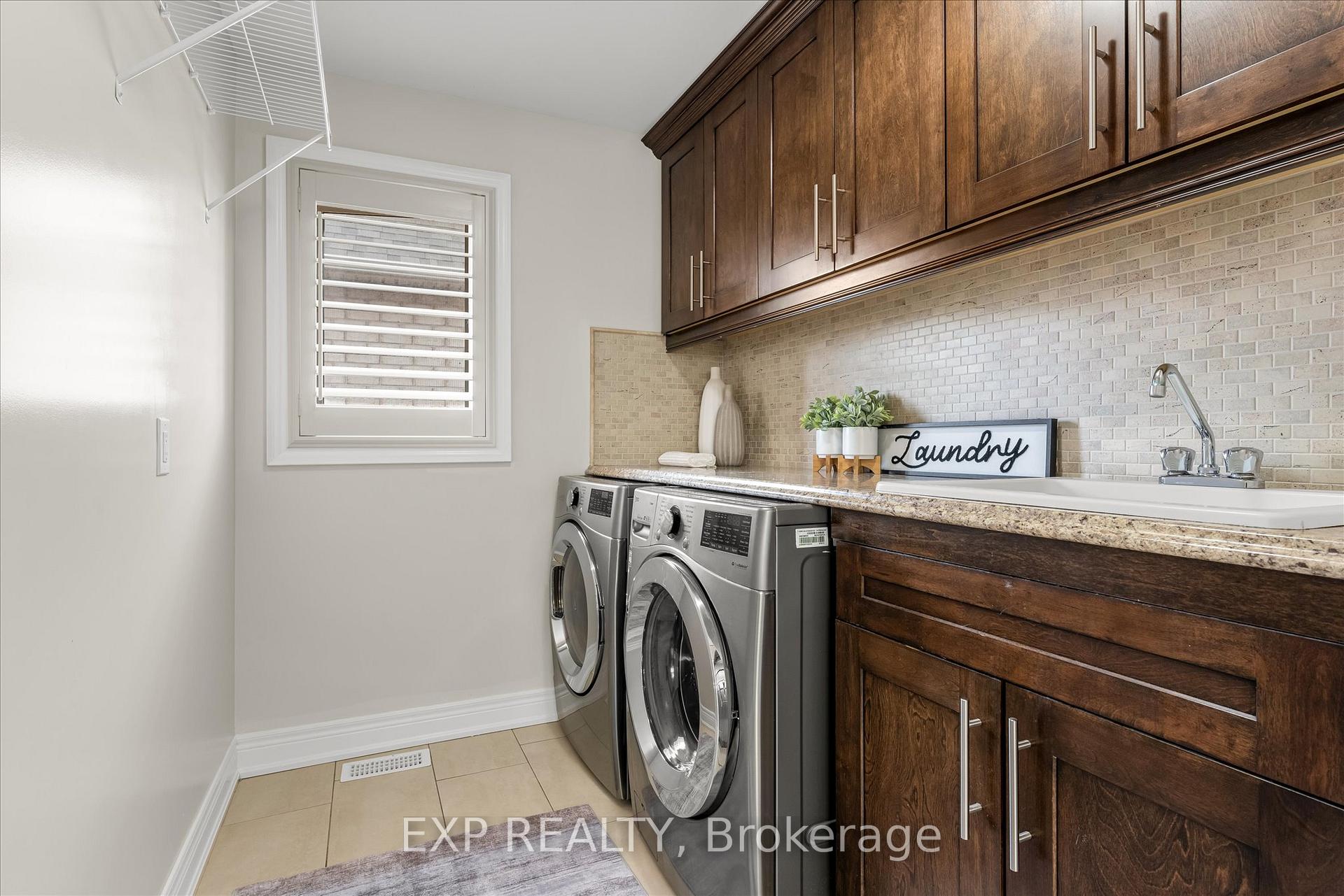 Photo 27 of 514 Fifty Road, Hamilton, Winona Park — HOMEH