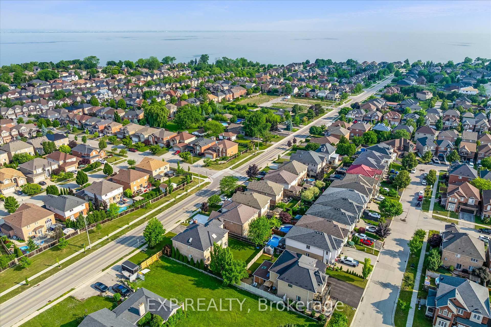 Photo 47 of 514 Fifty Road, Hamilton, Winona Park — HOMEH