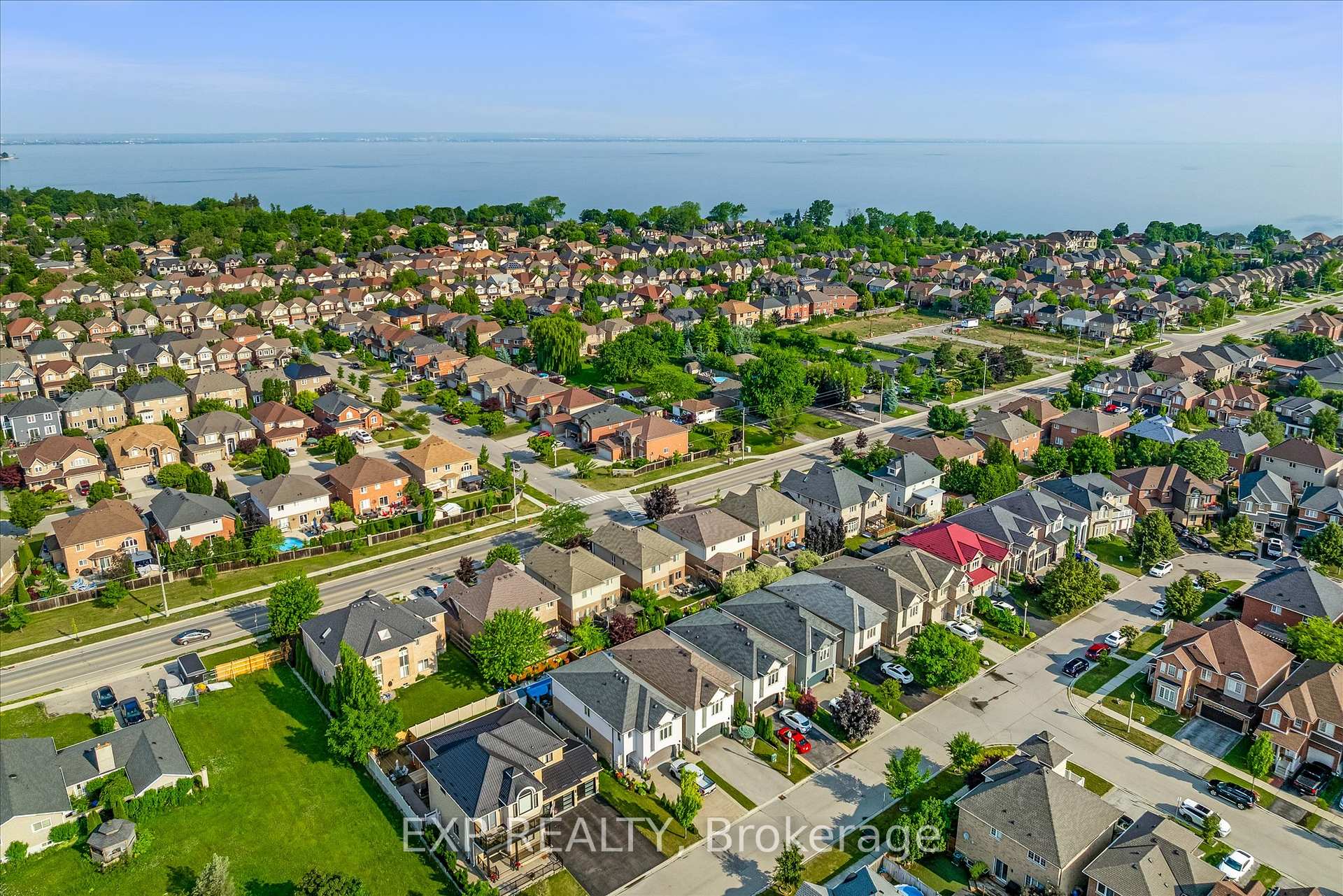 Photo 50 of 514 Fifty Road, Hamilton, Winona Park — HOMEH