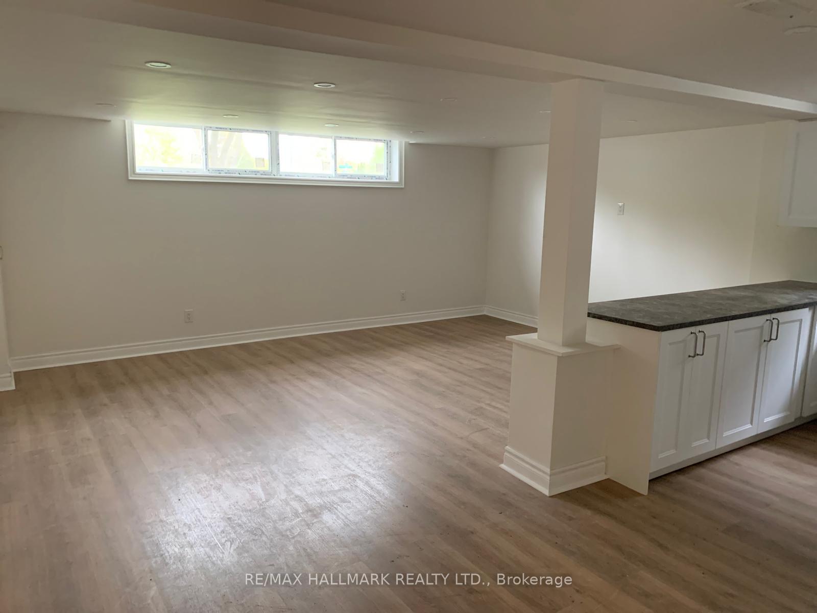 Photo 6 of Unit Lower, 51B Aurora Heights Drive, Aurora, Aurora Heights — HOMEH